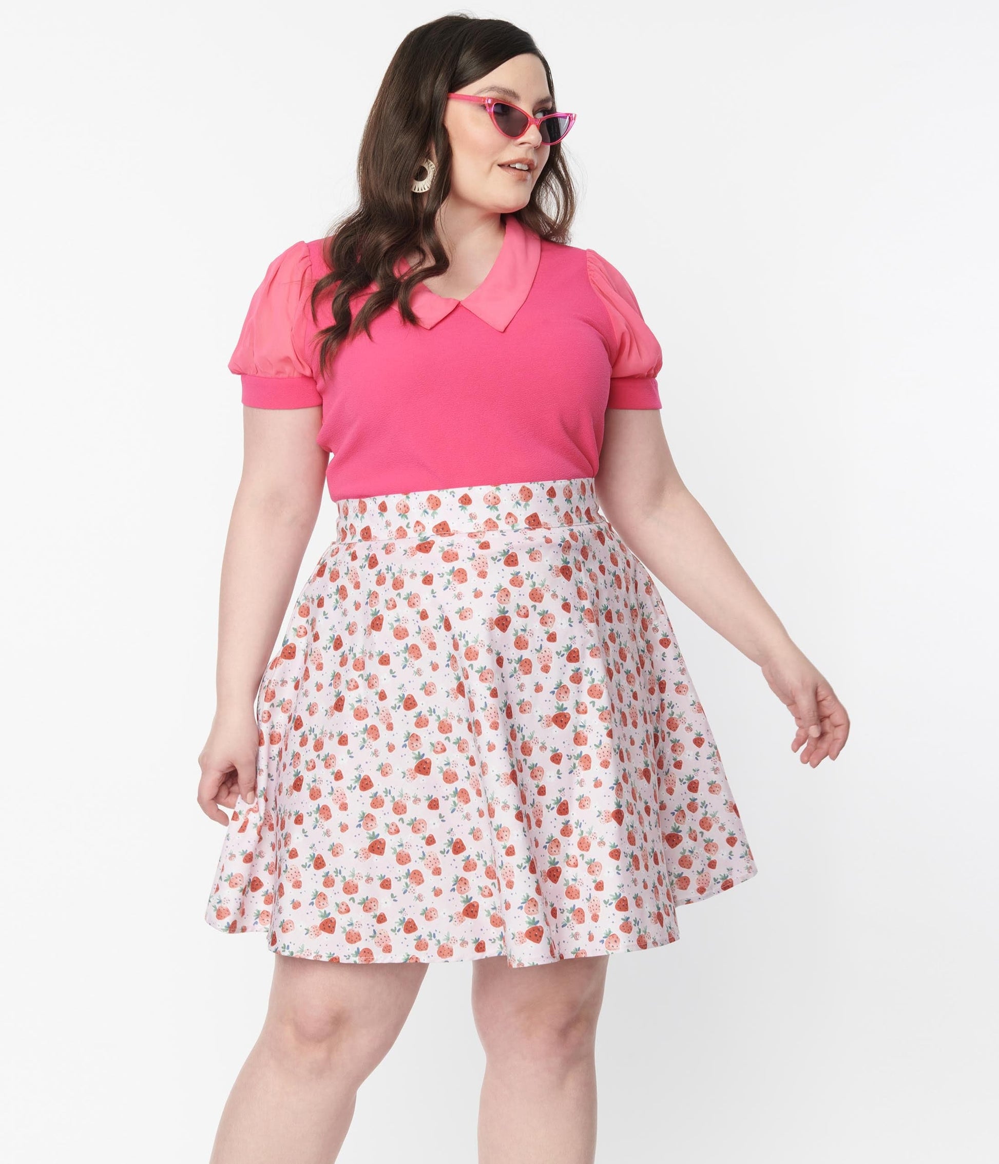 Retrolicious Plus Size Pink Strawberry Print Skater Skirt