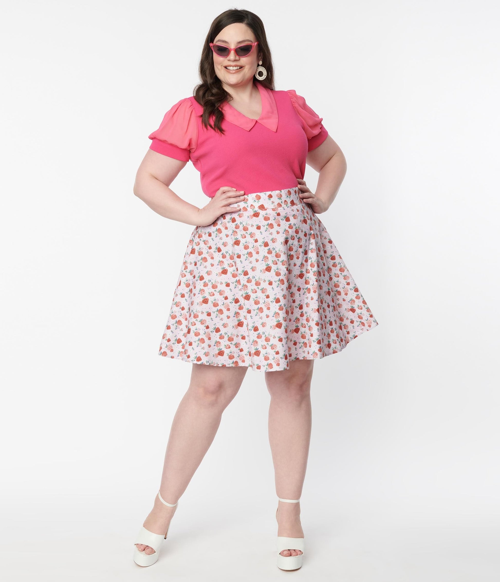Retrolicious Plus Size Pink Strawberry Print Skater Skirt