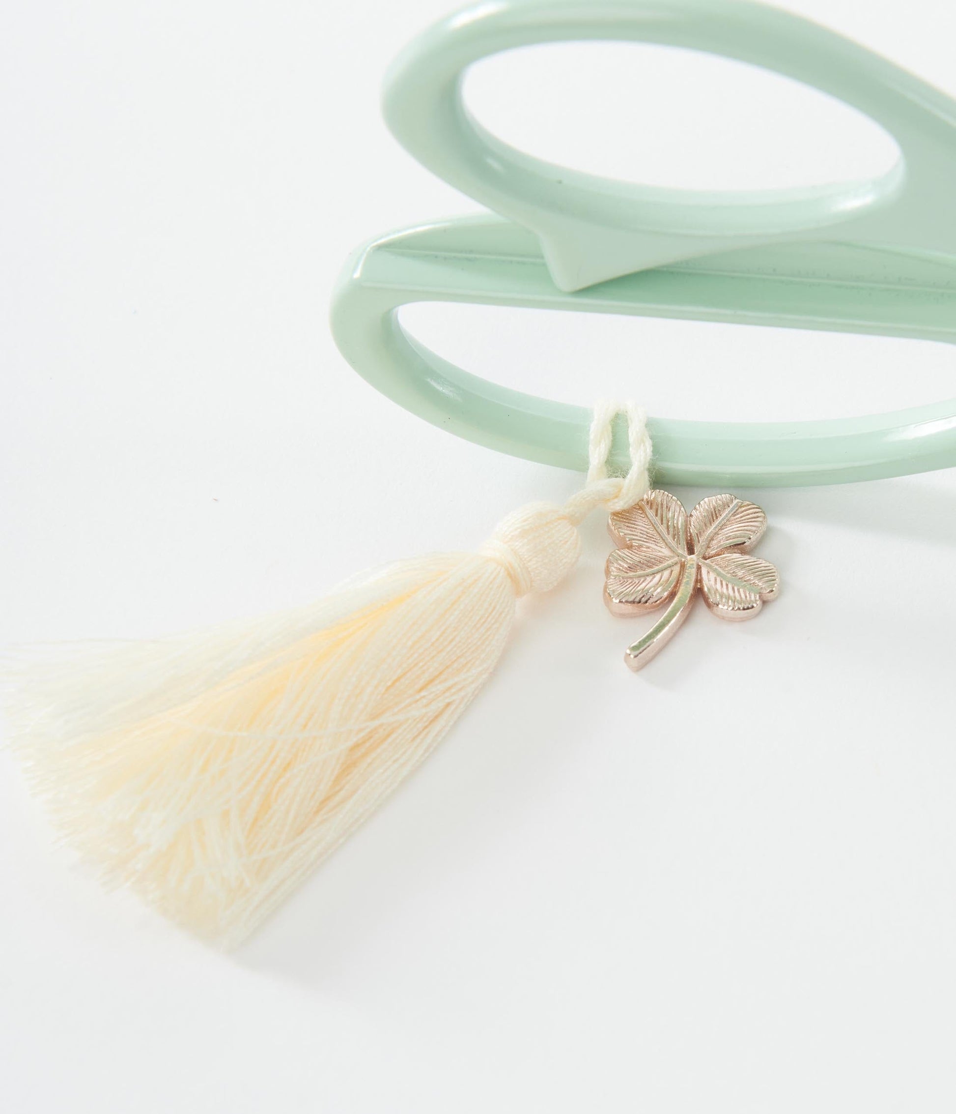 Shamrock Charm & Tassel Mint Scissors
