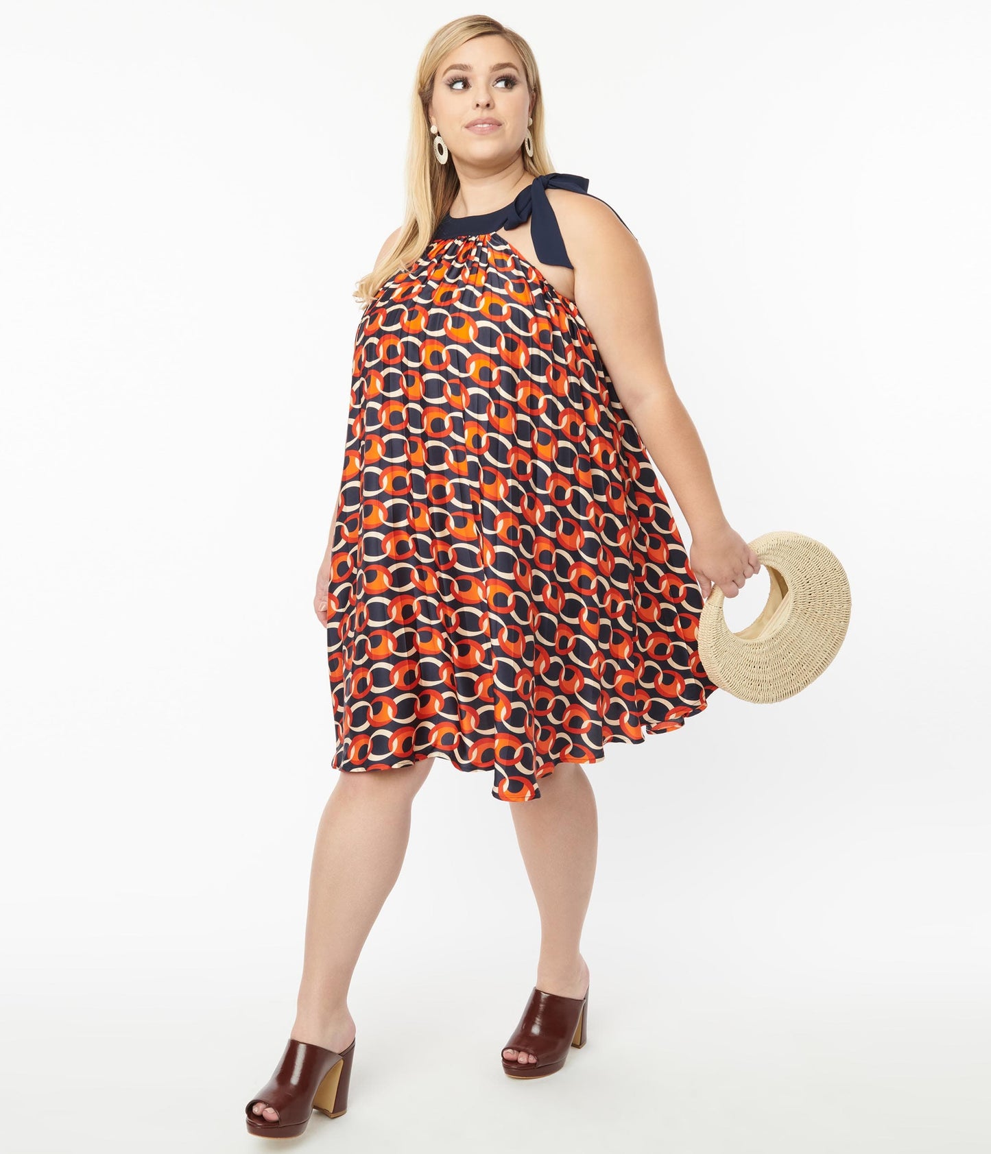 Smak Parlour Plus Size Navy & Red Chain Print Pleated Shift Dress