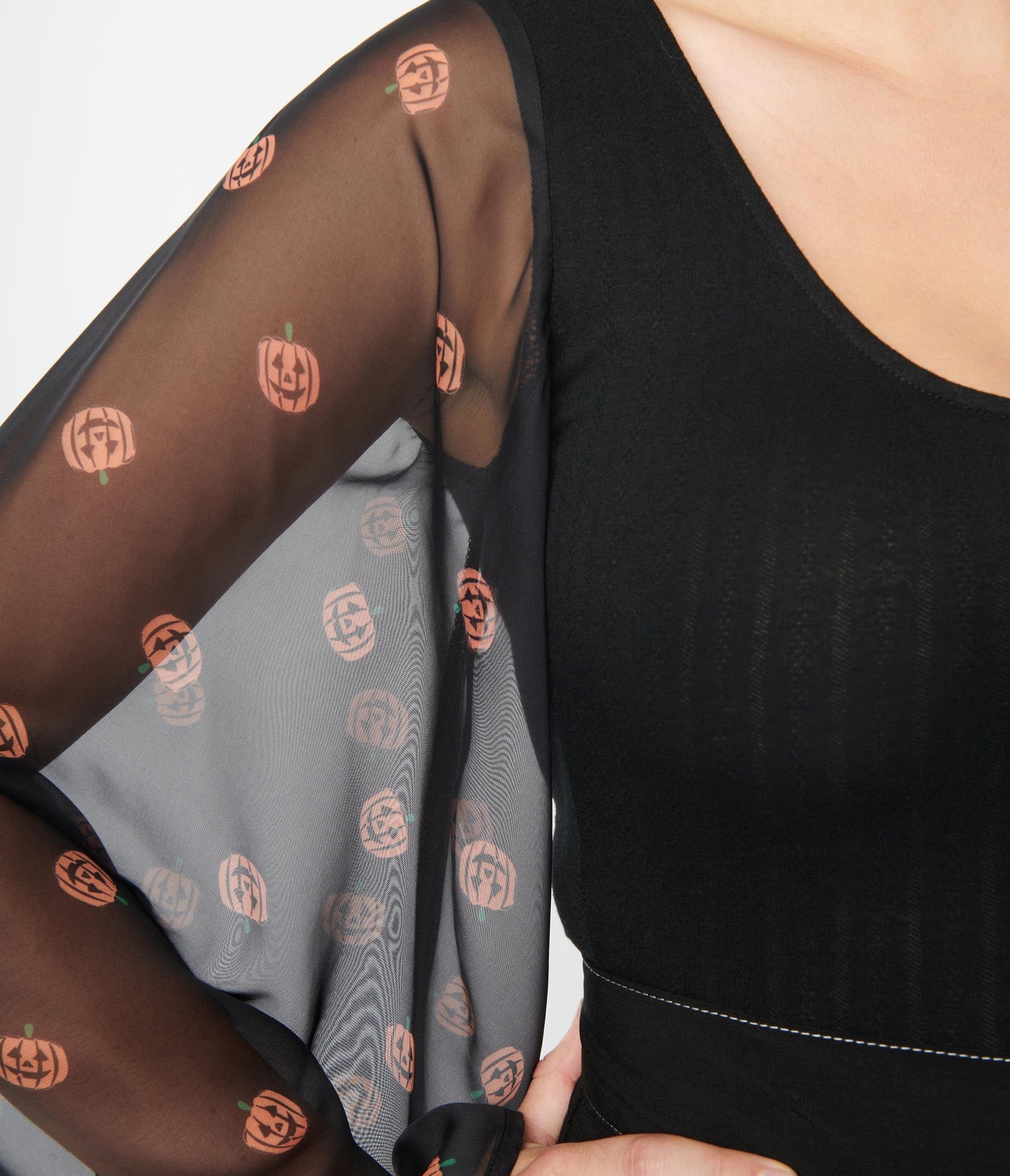 1970s Smak Parlour Black & Pumpkin Bell Sleeve Bodysuit