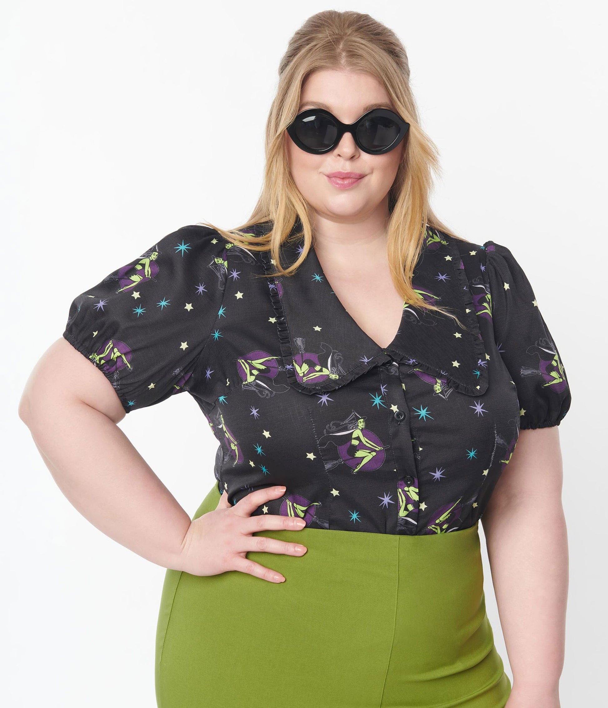 1930s Unique Vintage Plus Size Black & Pin-Up Witch Print Blouse