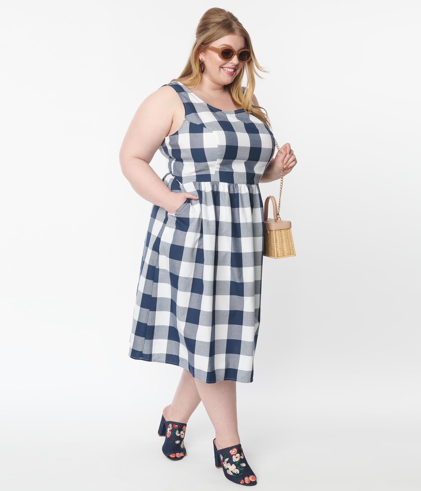 Retrolicious Plus Size 1950s Navy & White Gingham Fit & Flare Dress