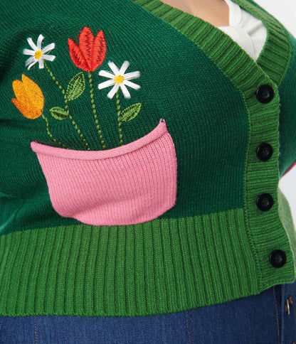 Smak Parlour Plus Size Green & Pink Flower Pocket Cardigan