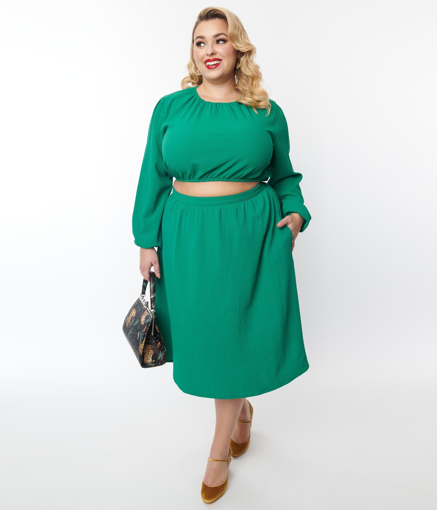 Plus Size Green Crop Top & Midi Skirt Set