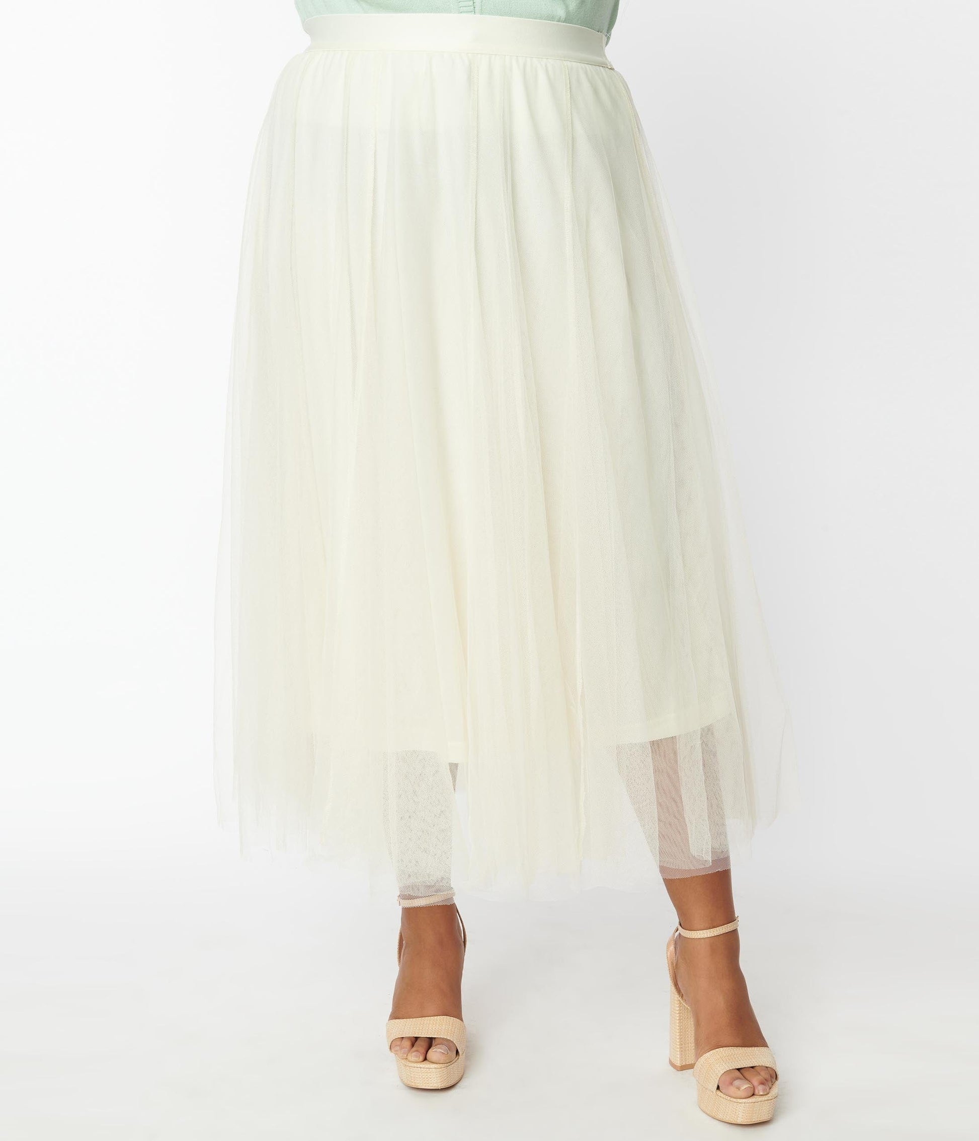 Plus Size Cream Tulle Midi Skirt