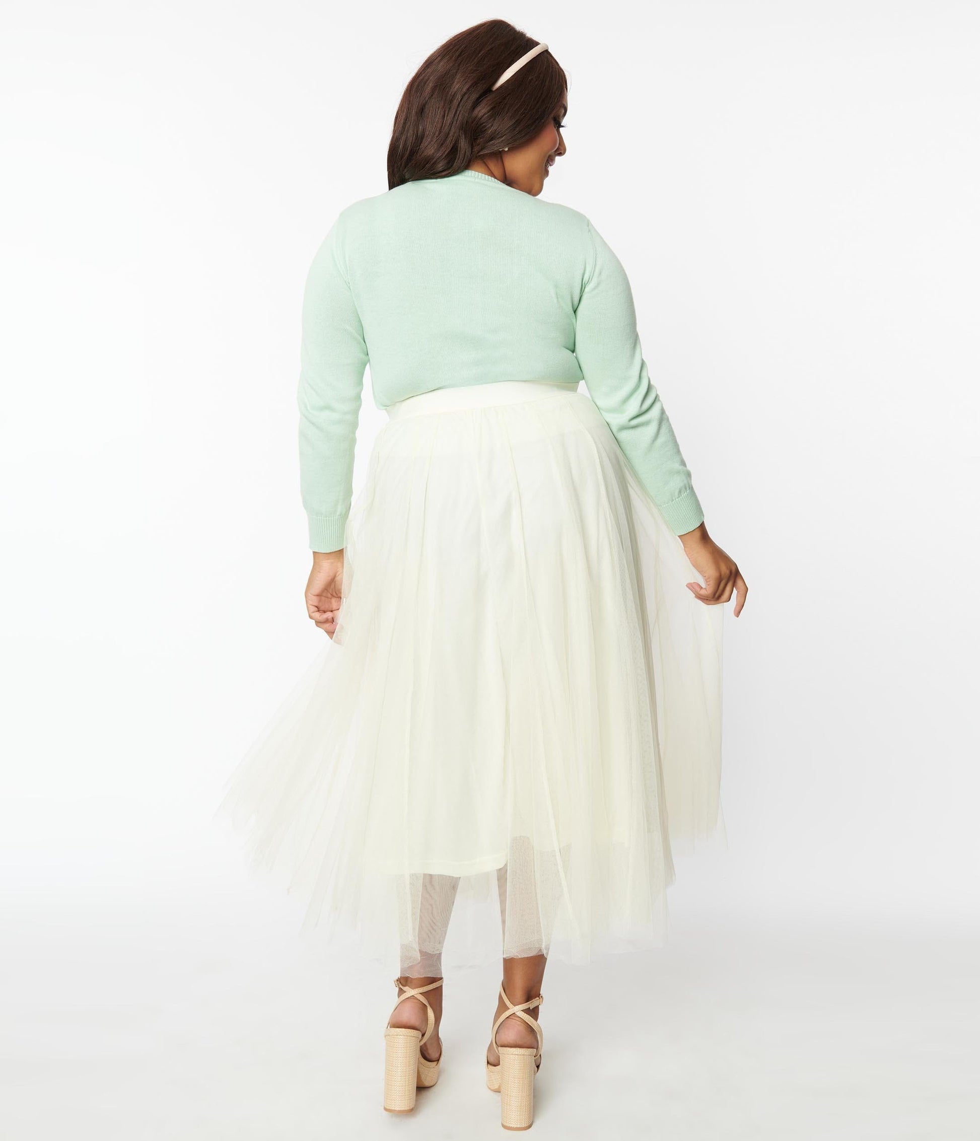 Plus Size Cream Tulle Midi Skirt