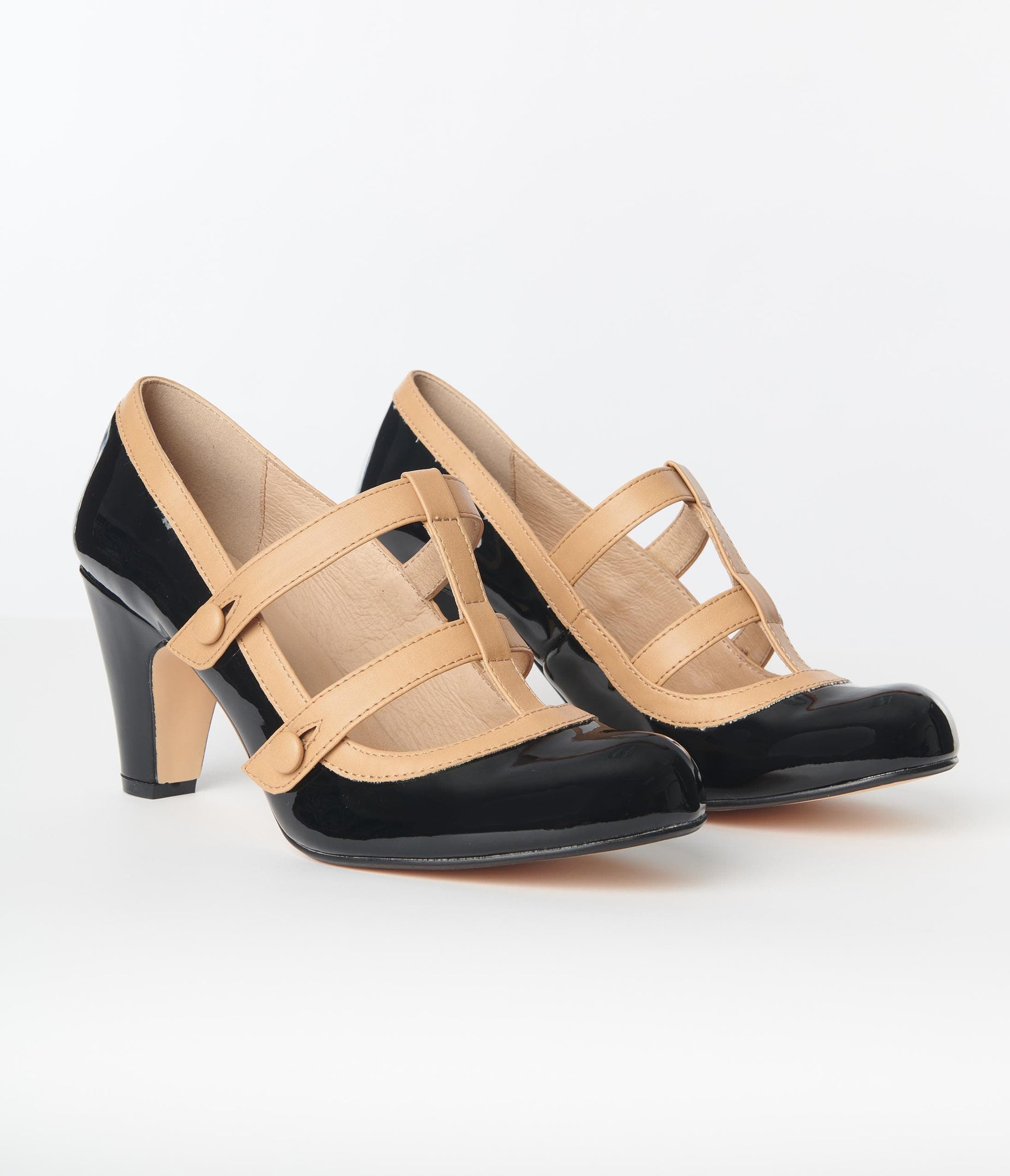 Chelsea Crew Black & Tan Leatherette Mary Jane Pumps