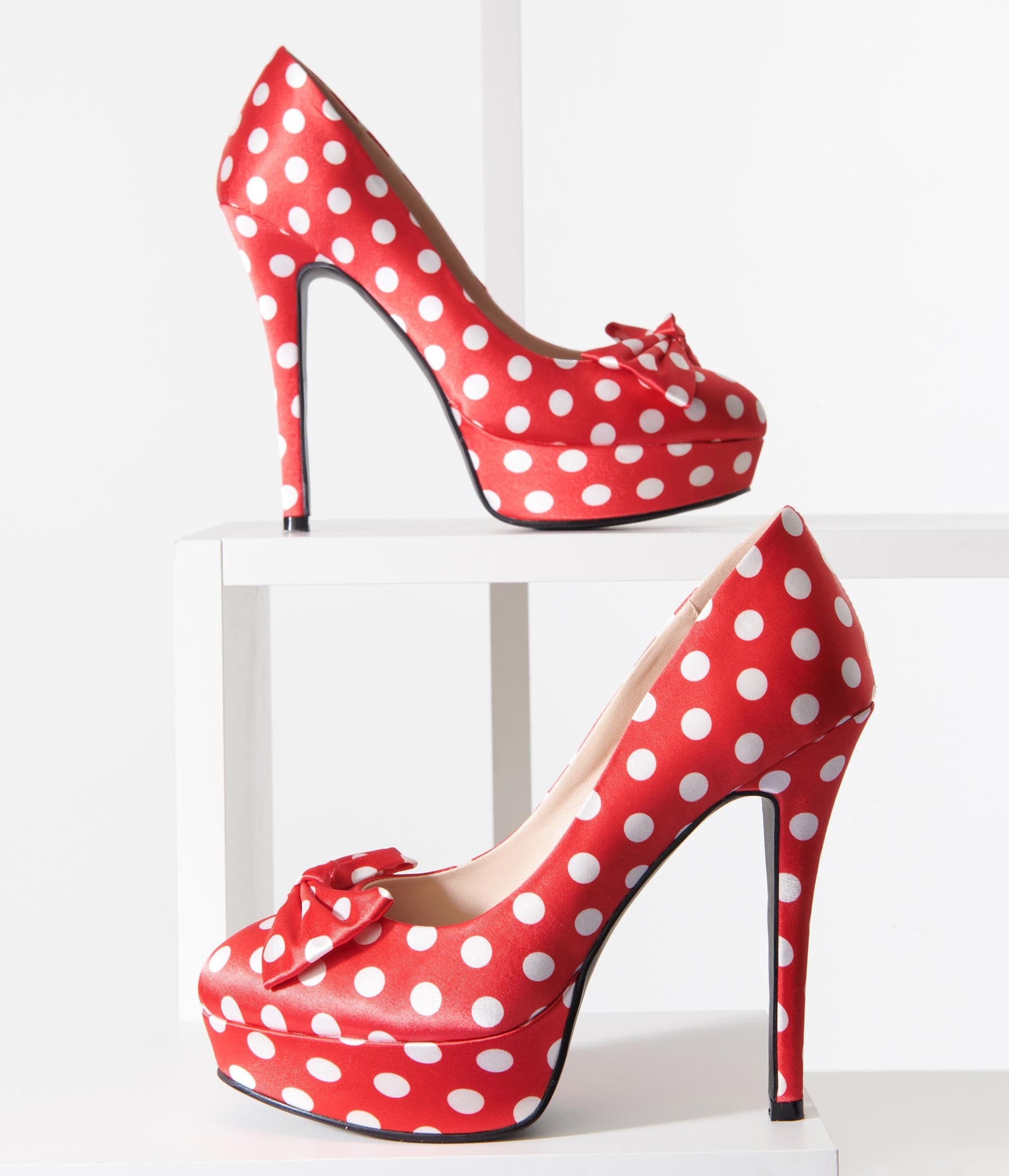 Red & White Polka Dot Bow Platform Pumps