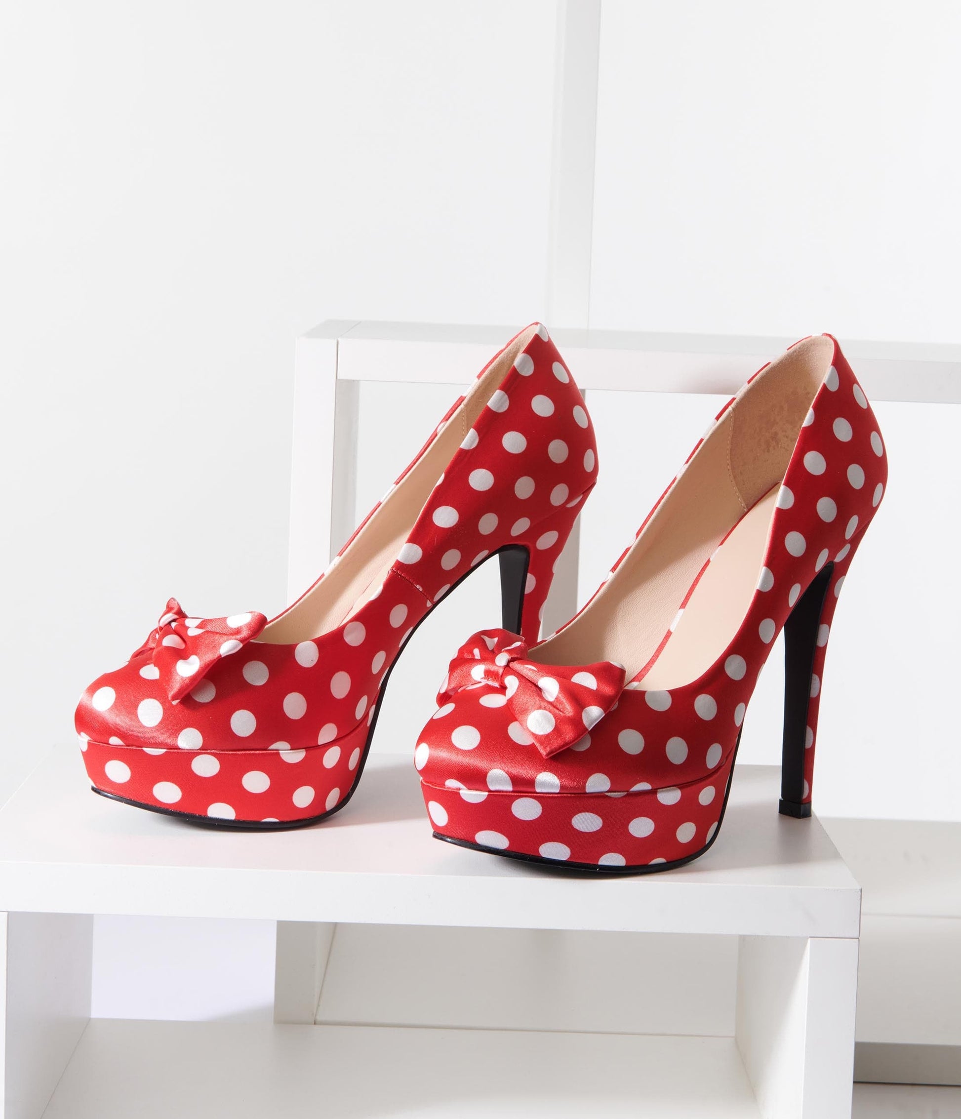 Red & White Polka Dot Bow Platform Pumps