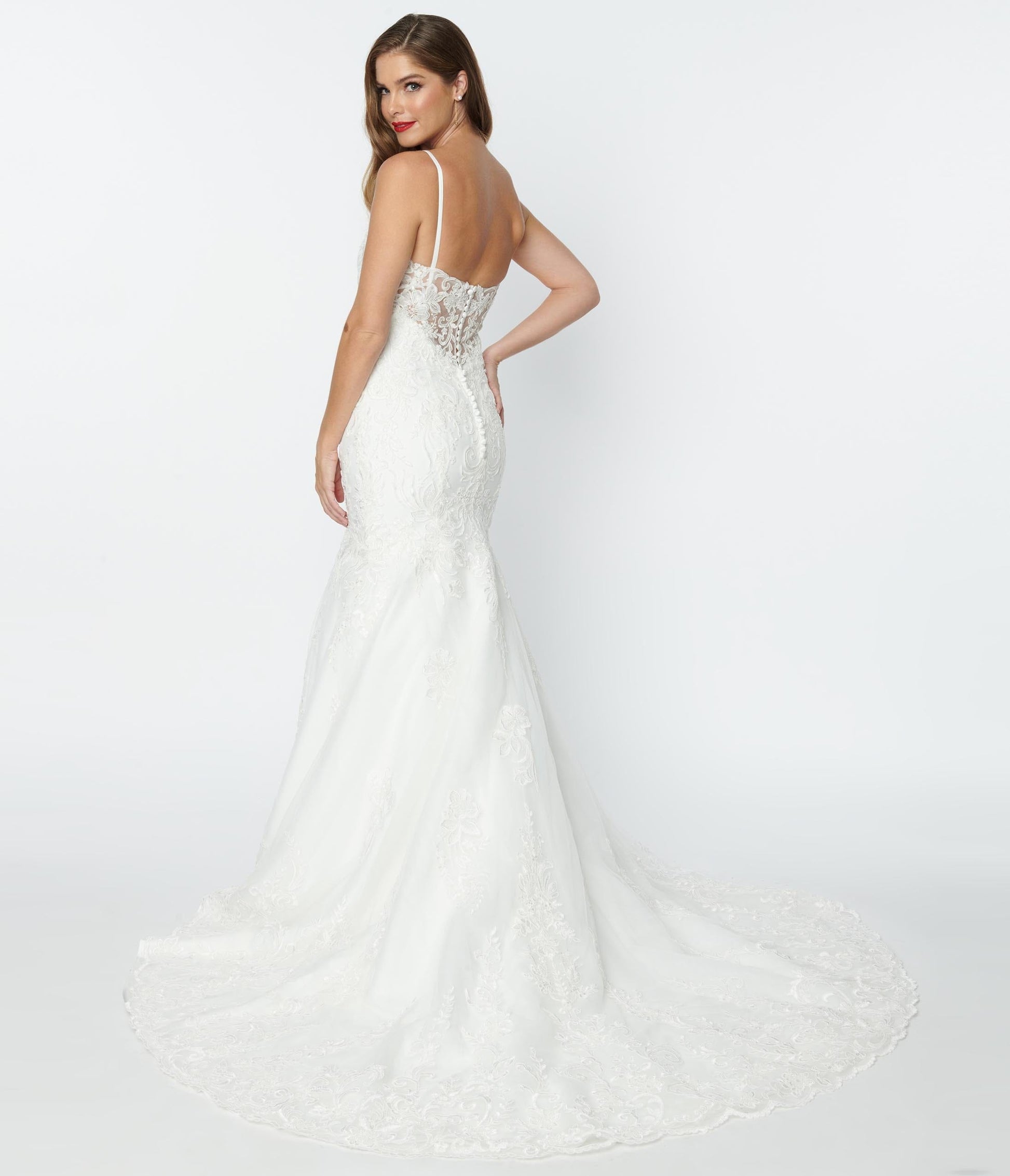 Vintage Style Ivory Floral Embroidered Mermaid Bridal Dress
