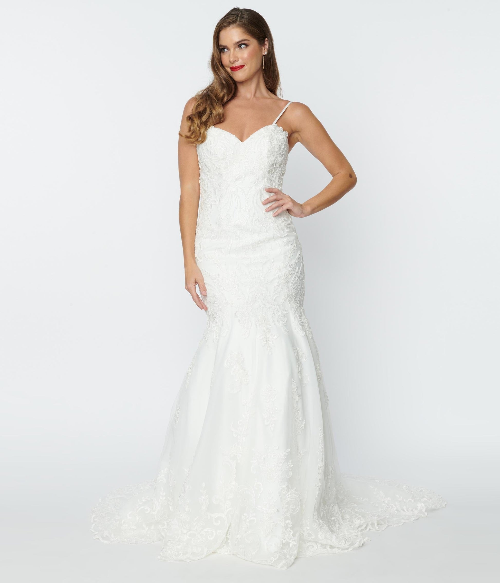 Vintage Style Ivory Floral Embroidered Mermaid Bridal Dress