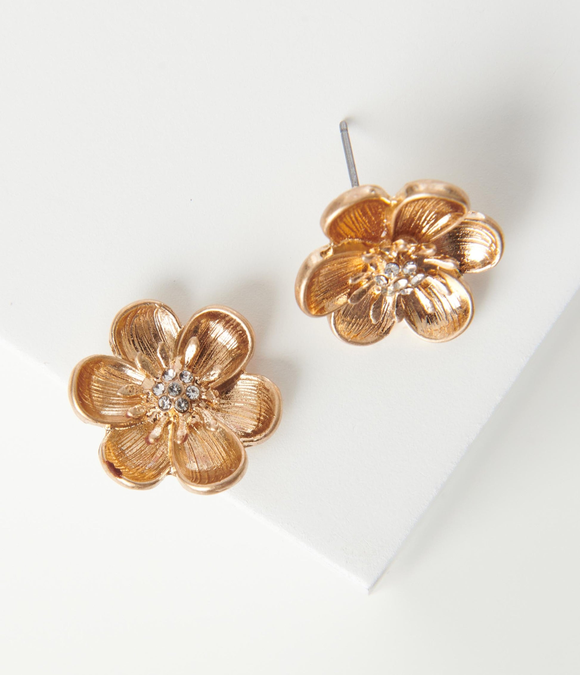 Gold Flower Crystal Center Earrings