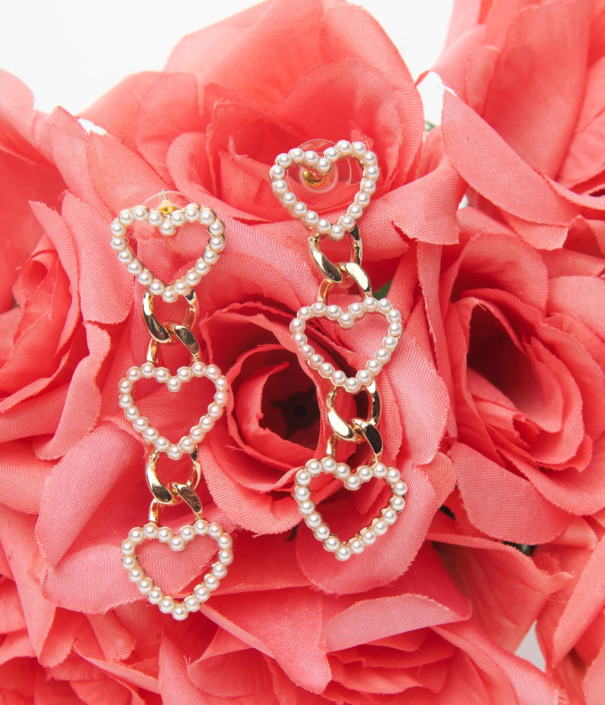 Pearl Heart Dangle Earrings