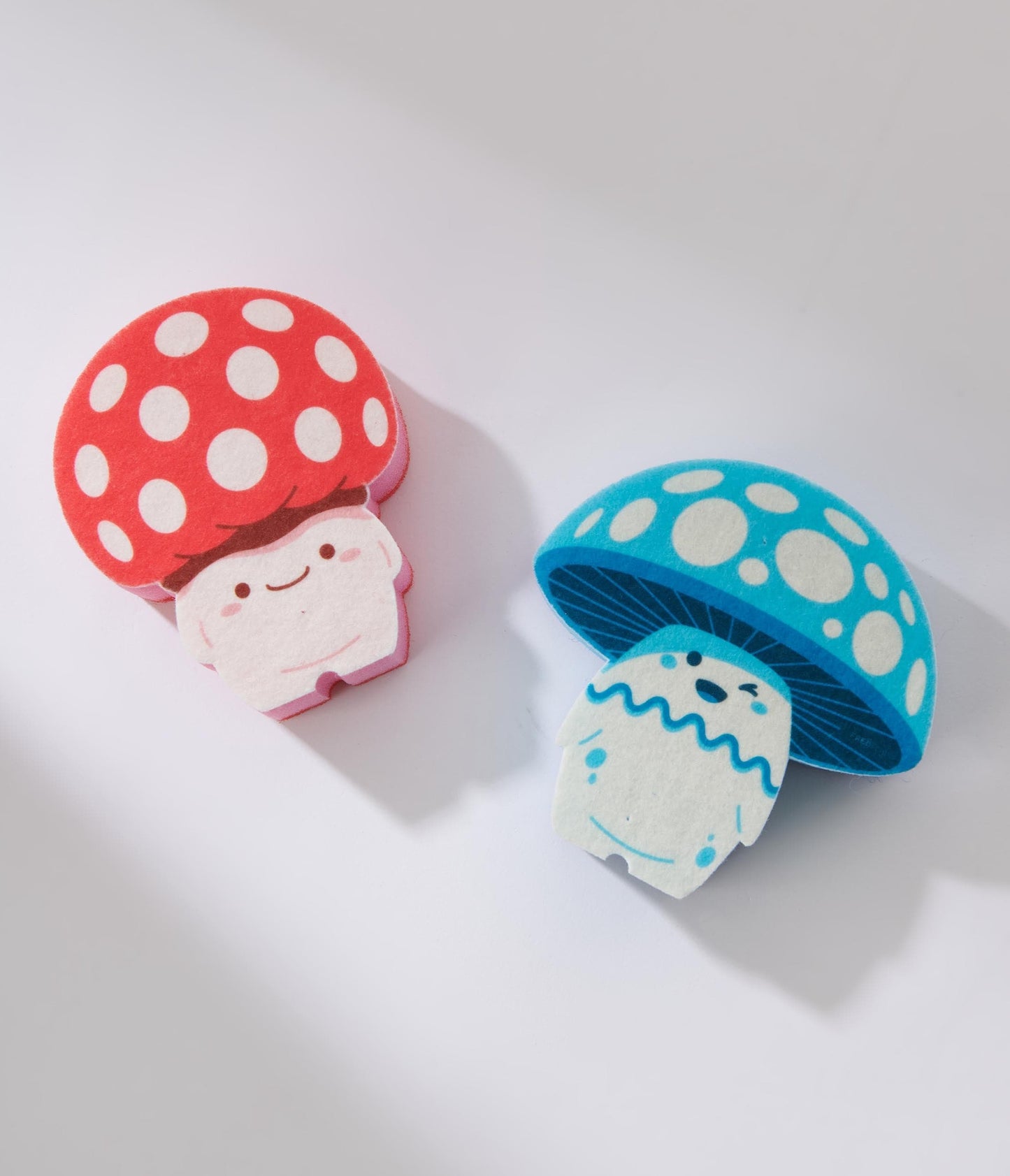 Red & Blue Fun Guys Sponges