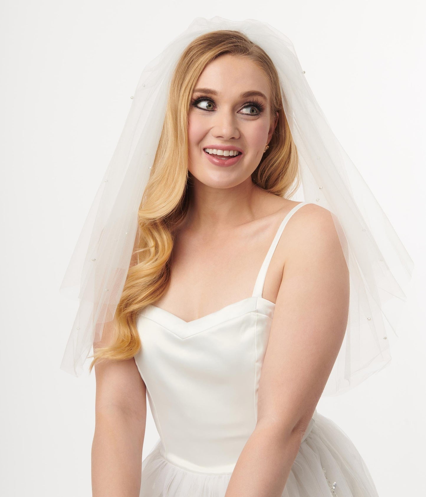White Pearled Two Tiered Bridal Veil
