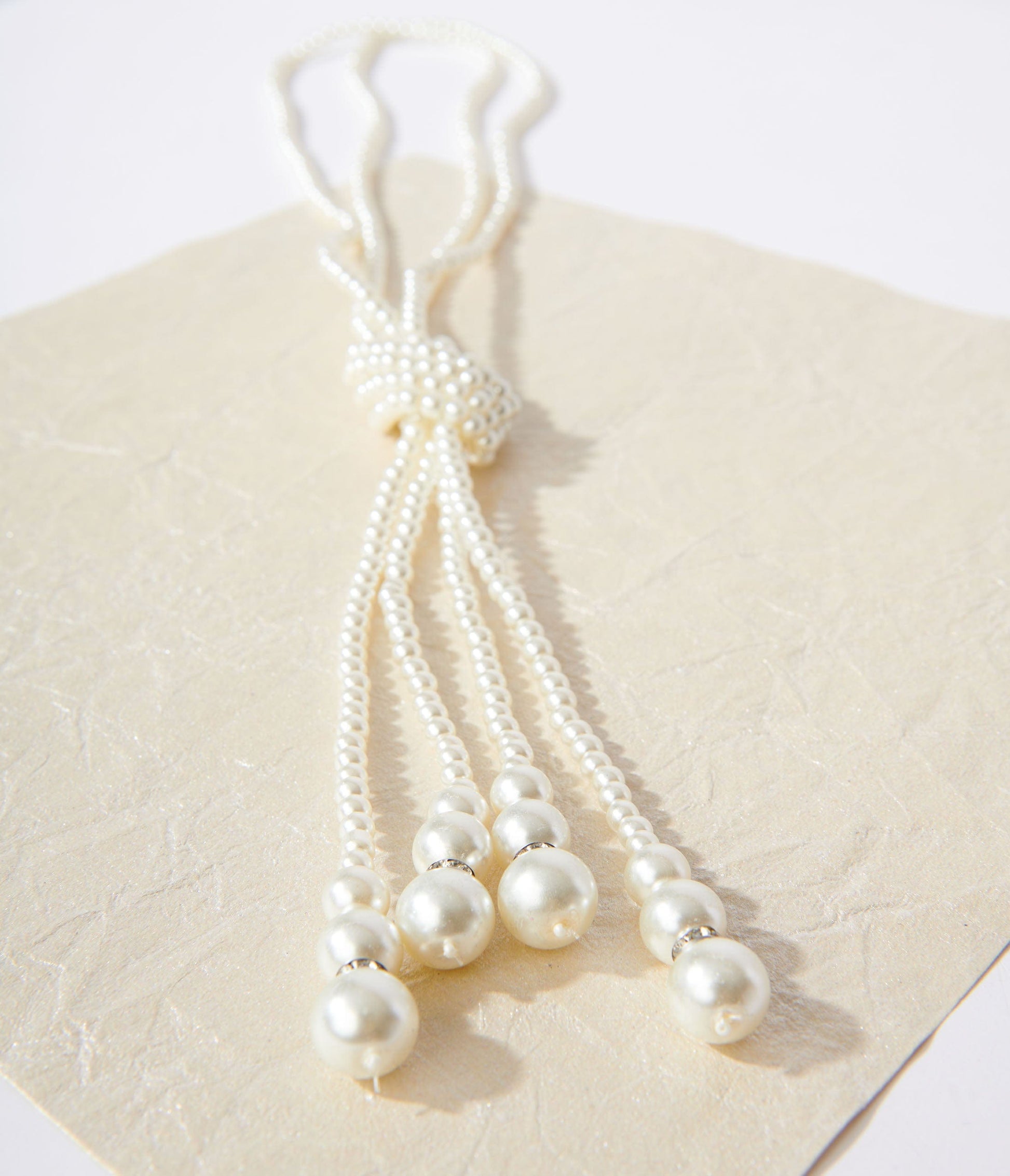 1920s Faux Ivory Pearl Necklace