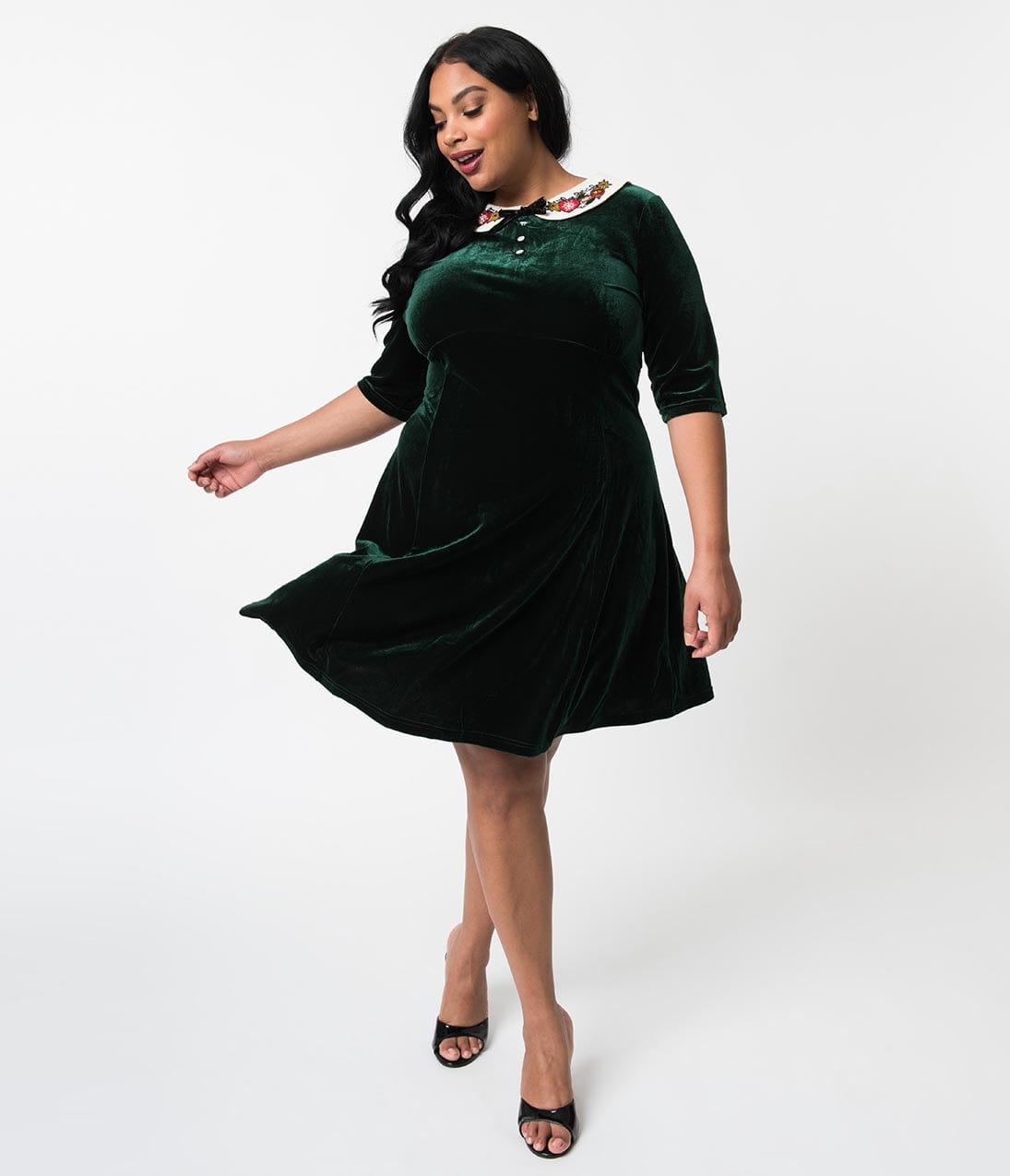 Hell Bunny Plus Size Emerald Velvet Holiday Baubles Nicola Flare Dress