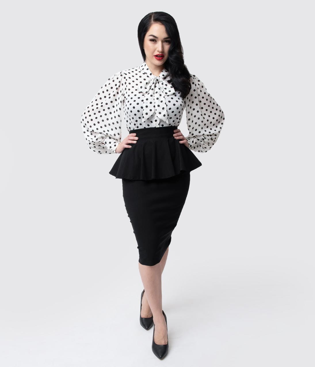 Unique Vintage 1940s Black Stretch Peplum Boulevard Pencil Skirt