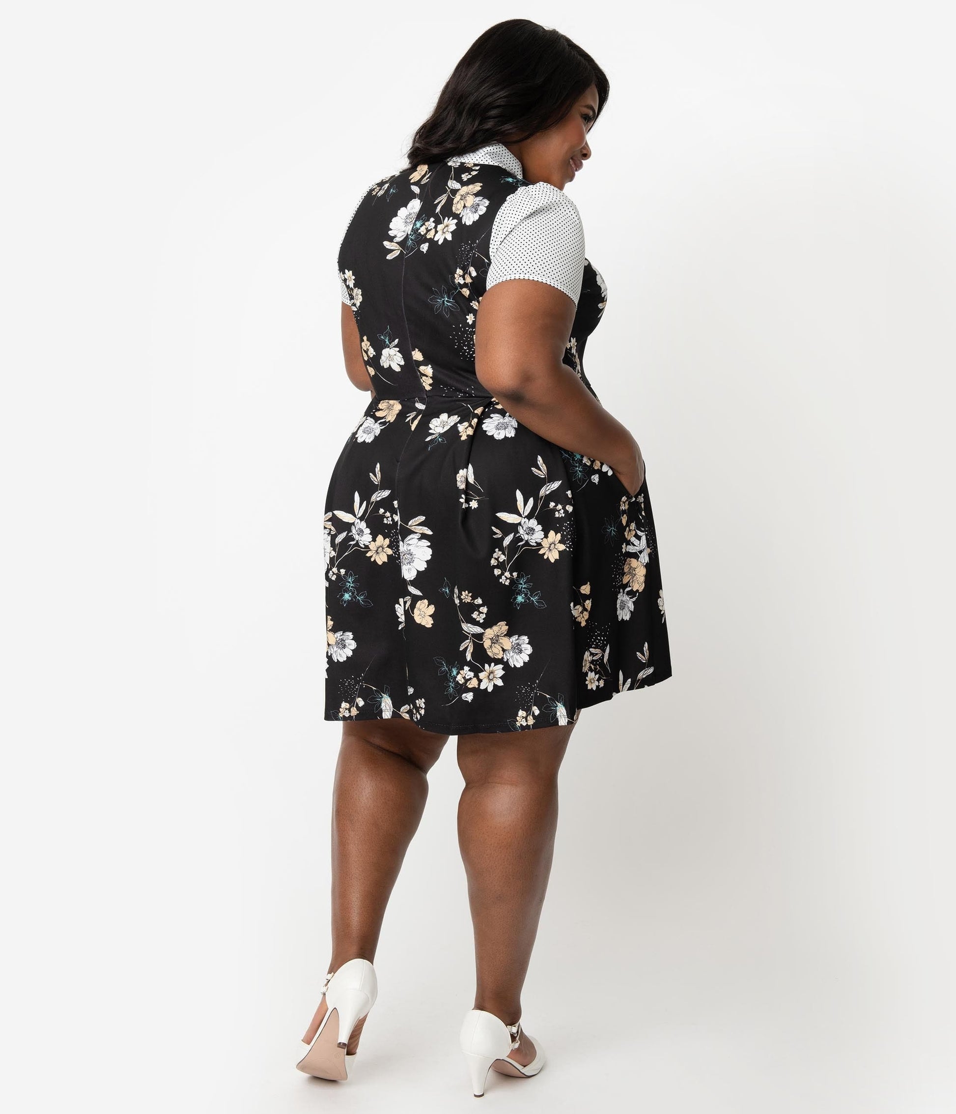 Smak Parlour Plus Size 1960s Style Black Floral & White Dotted Empower Hour Fit & Flare Dress
