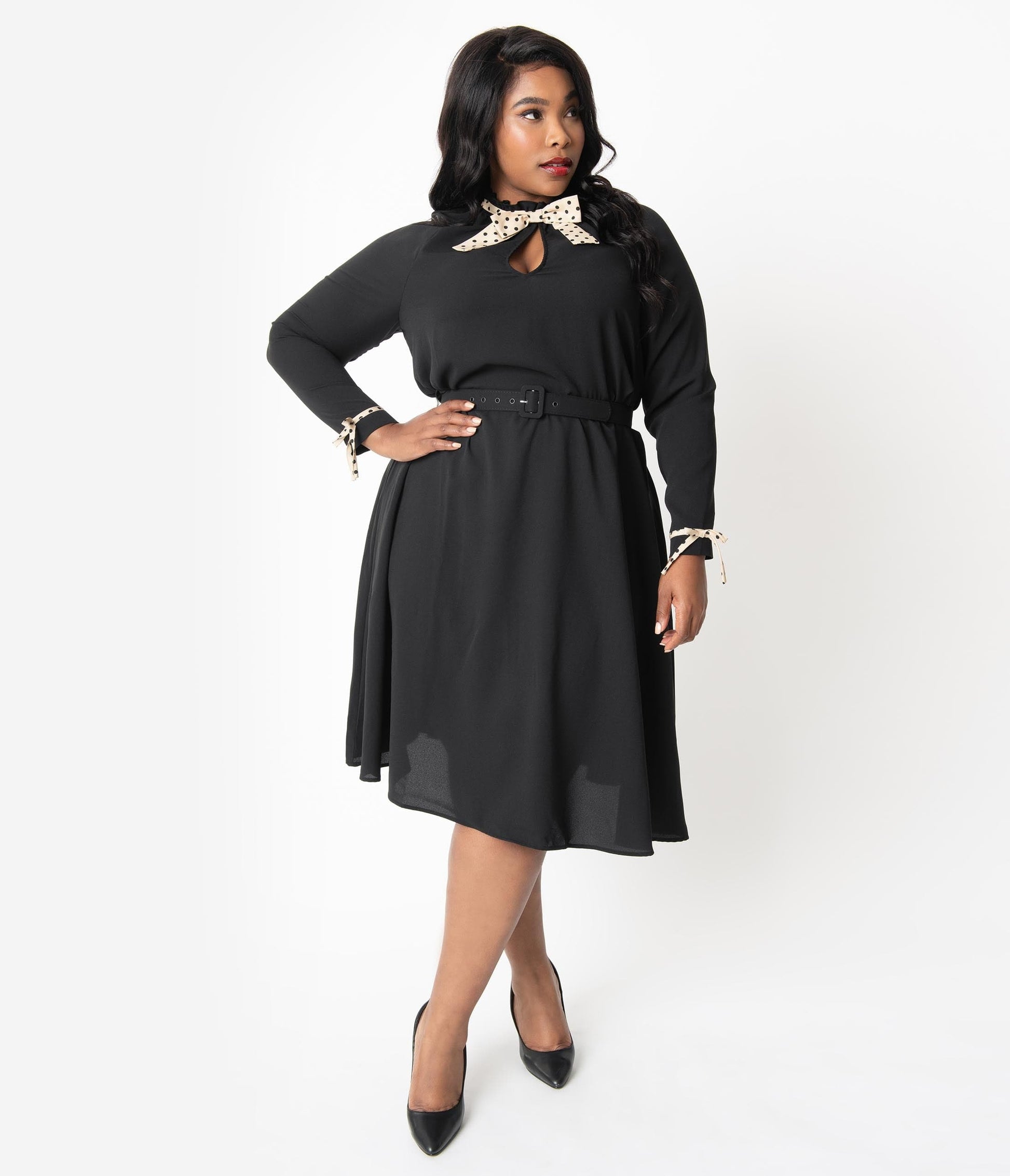 Unique Vintage Plus Size 1950s Style Black & Tan Dotted High Neck Vandella Swing Dress