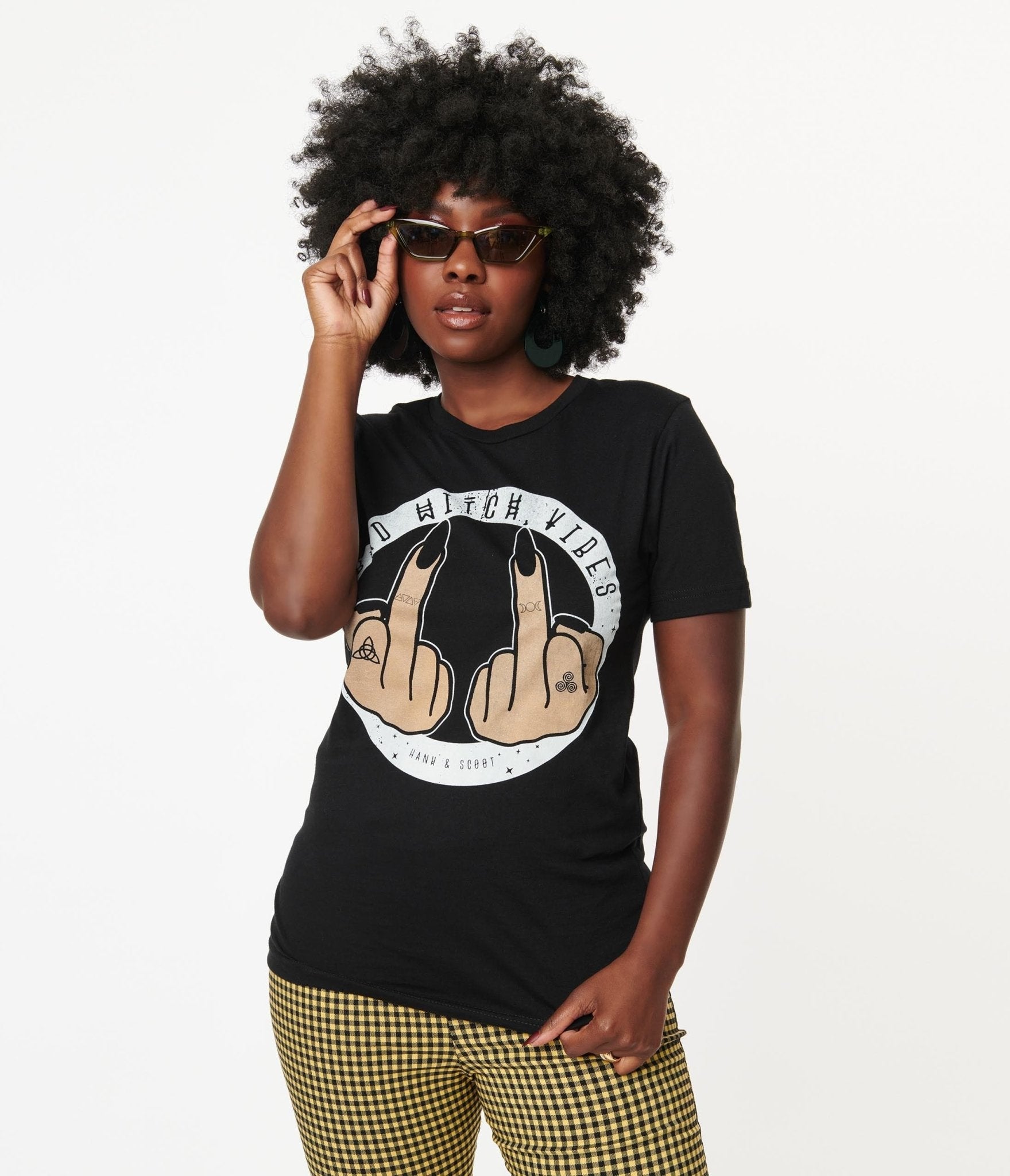 women's fitted graphic t shirts