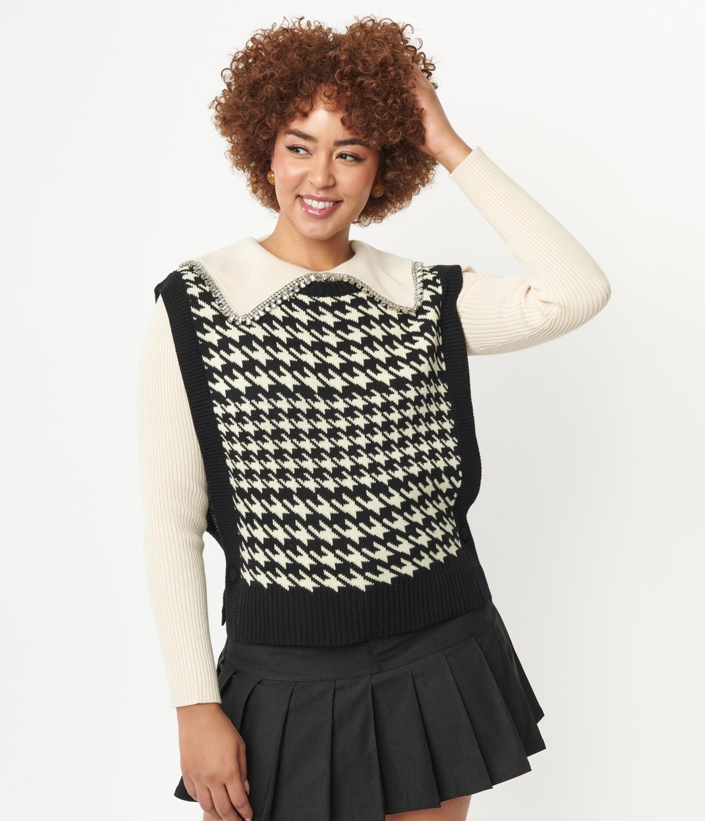 Black & Cream Houndstooth Sweater Vest - Unique Vintage - Womens, TOPS, SWEATERS