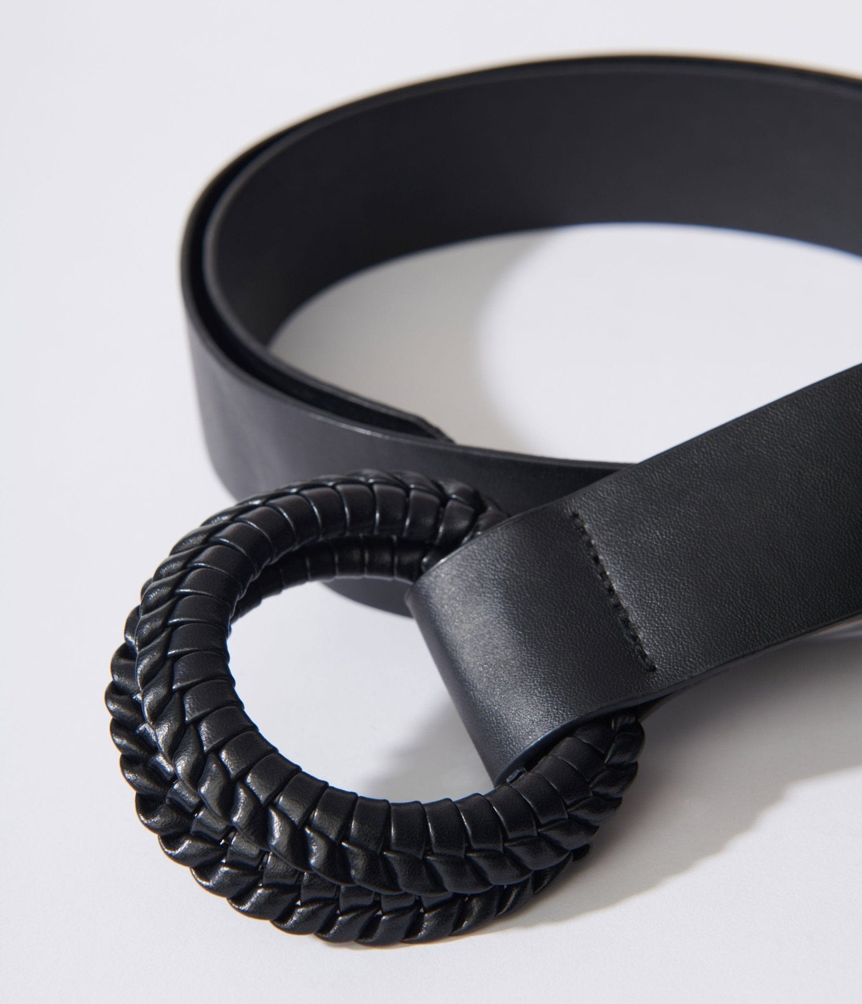 Black Double Ring Belt - Unique Vintage - Womens, ACCESSORIES, HANDBAGS