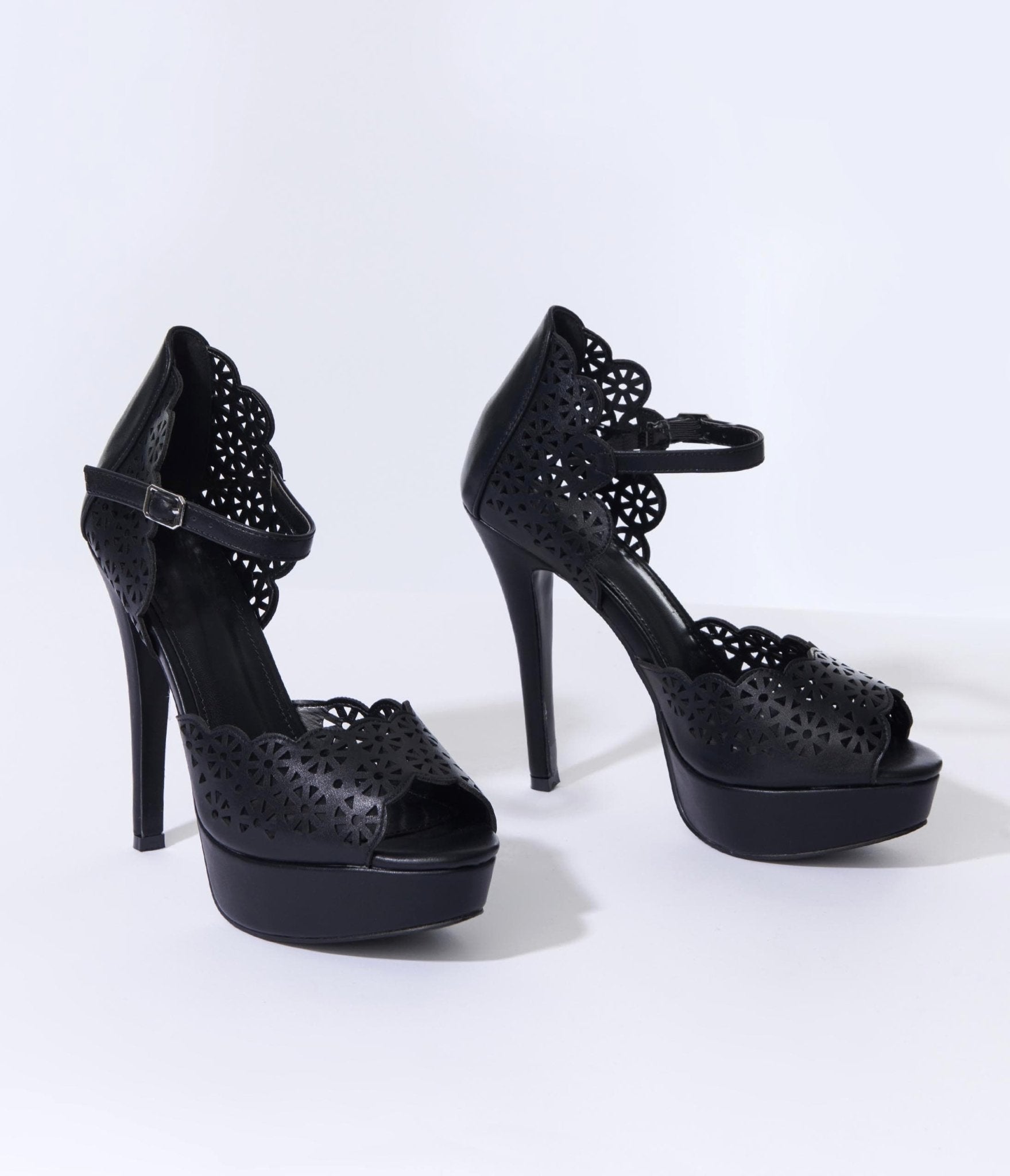 Black Leatherette Faux Lace Platform Heels – Unique Vintage