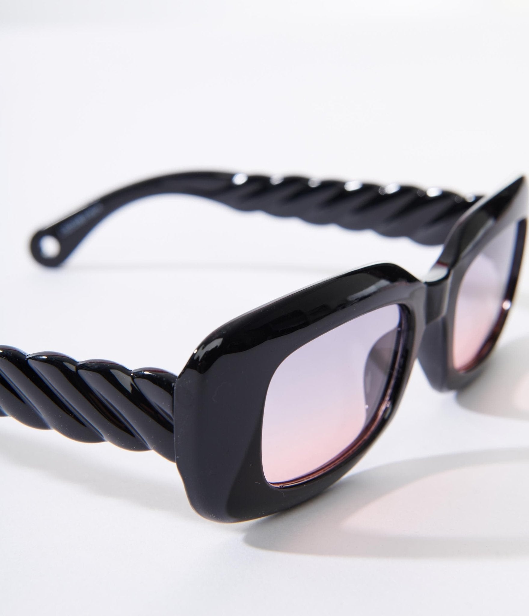 Black & Pink Ombre Tint Oval Sunglasses - Unique Vintage - Womens, ACCESSORIES, SUNGLASSES