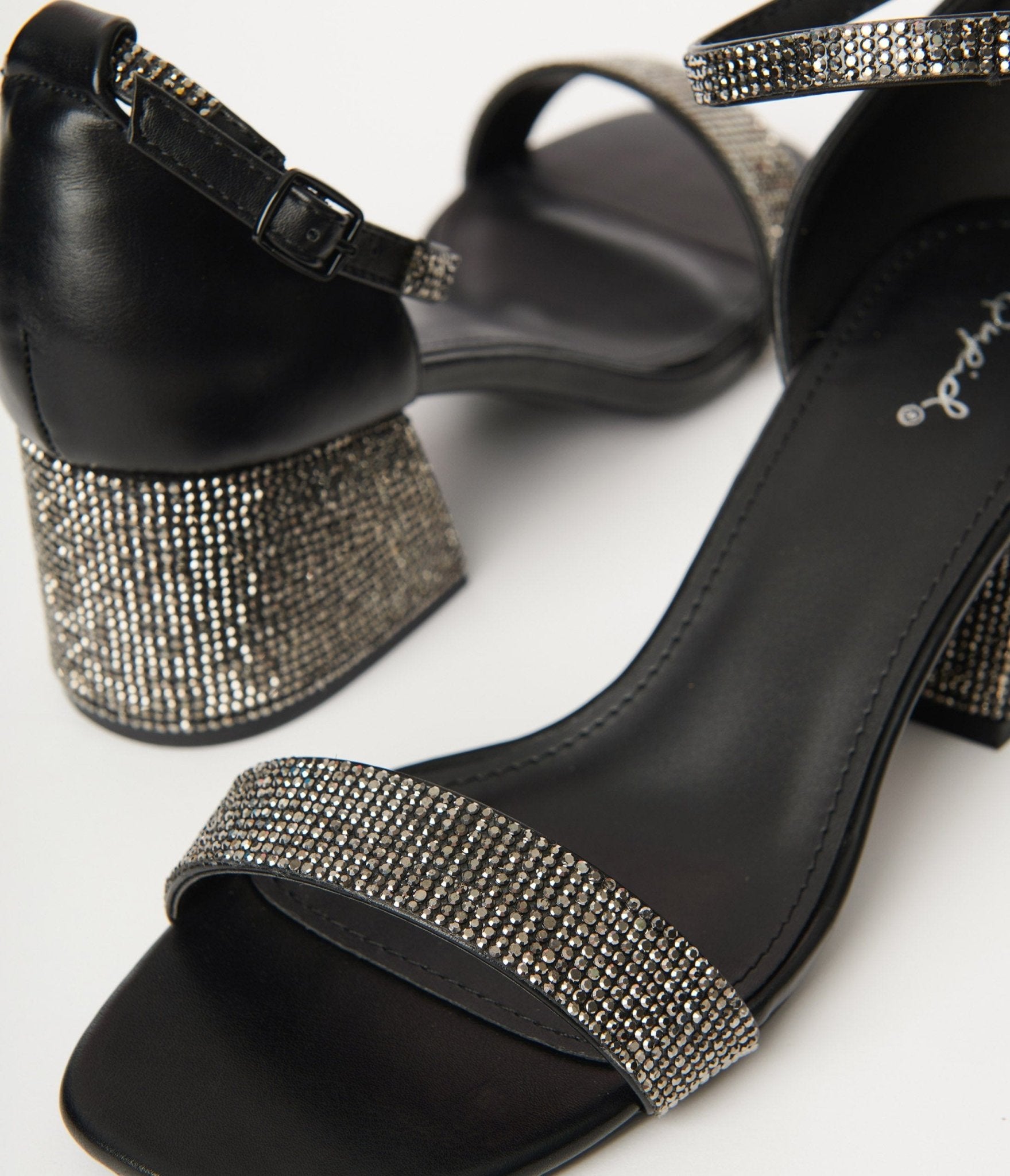 Buy online Women's Black Slip On Block Heel Sandal from heels for Women by  Xe Looks for ₹699 at 56% off | 2024 Limeroad.com