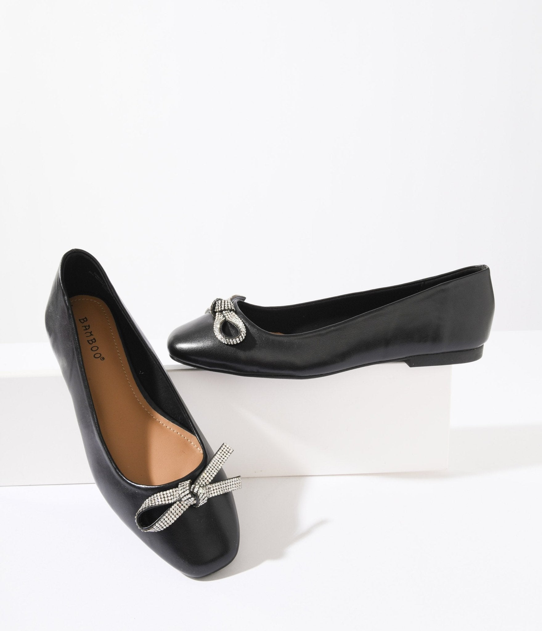 Black & Silver Rhinestone Bow Ballerina Flats â Unique Vintage