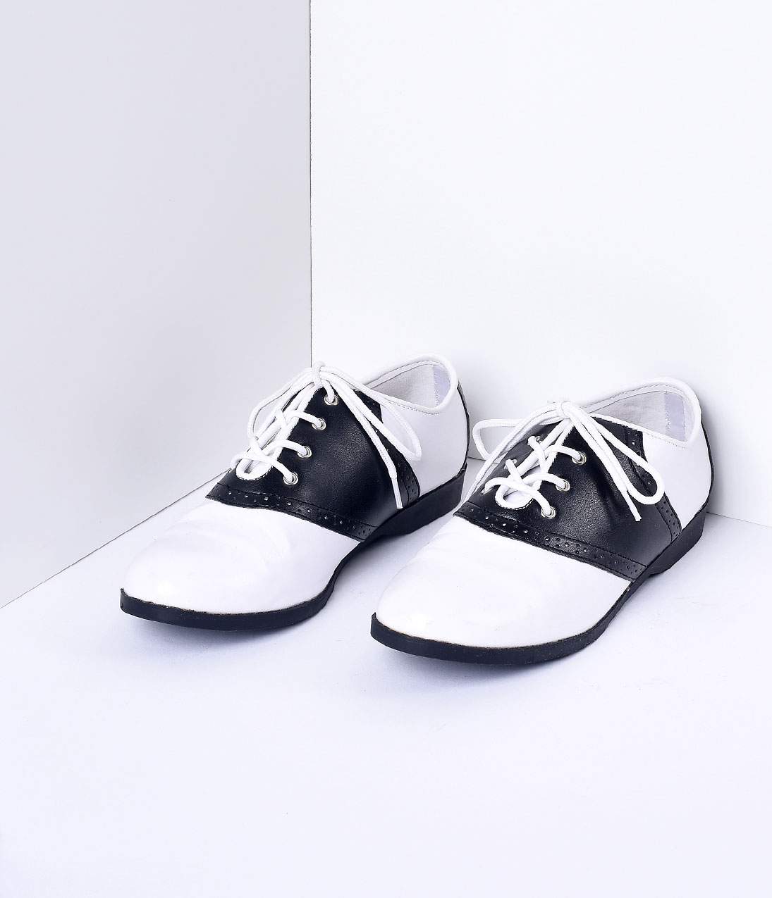 Black & White Classic Lace Up Saddle Shoes - Unique Vintage - Womens, SHOES, FLATS