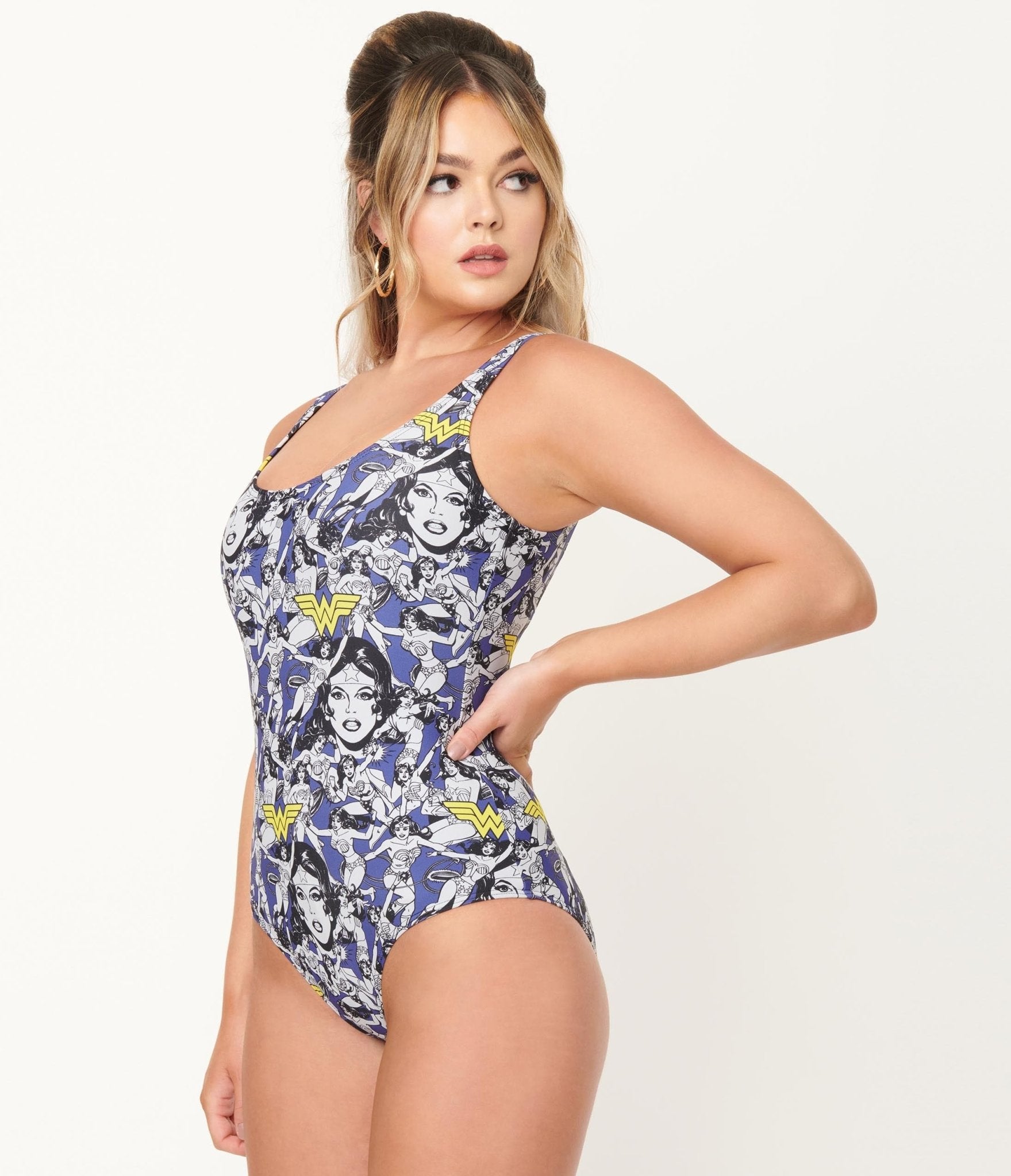 Plus size wonder hotsell woman bathing suit
