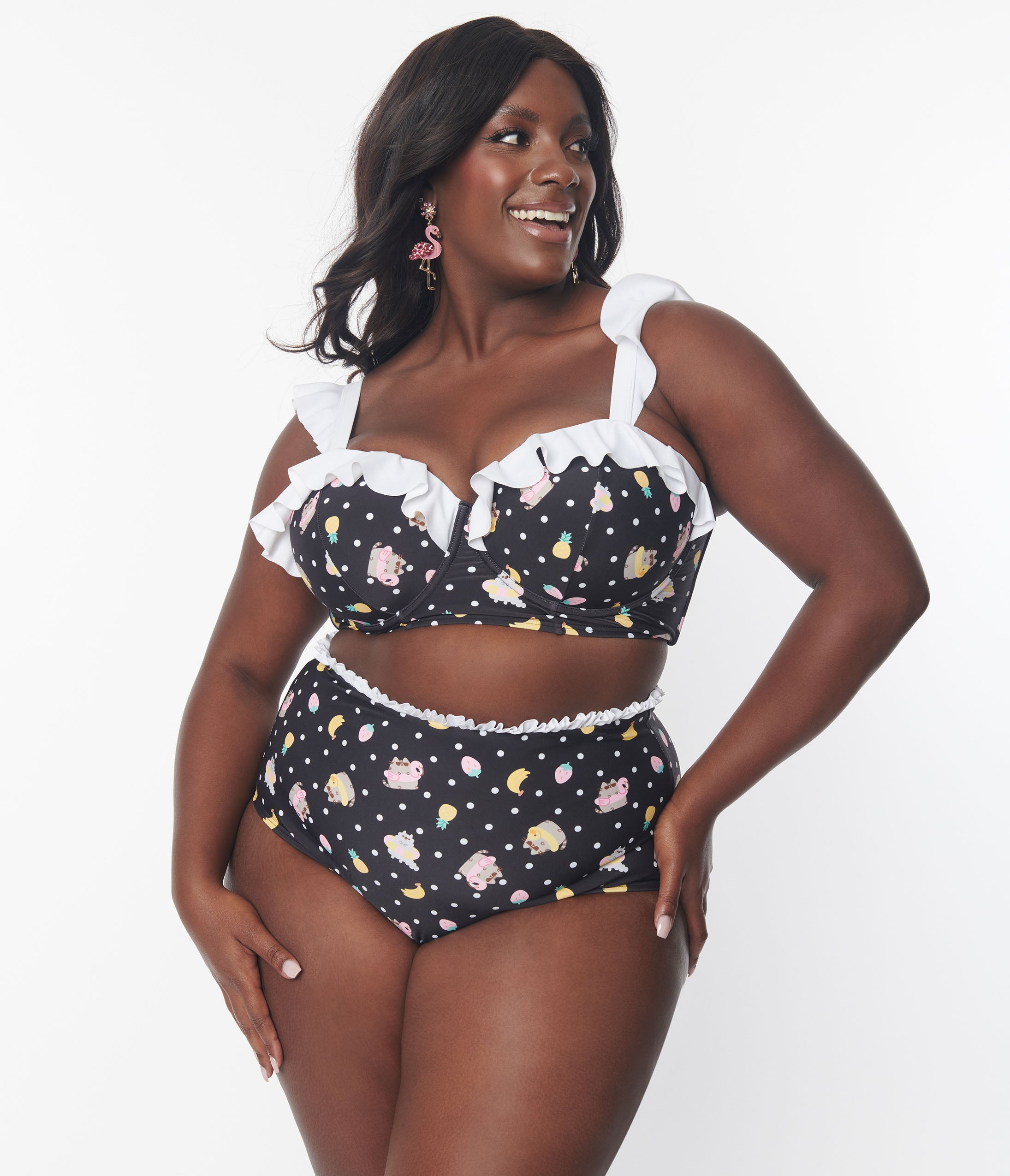 Vintage women in swimsuits cheap