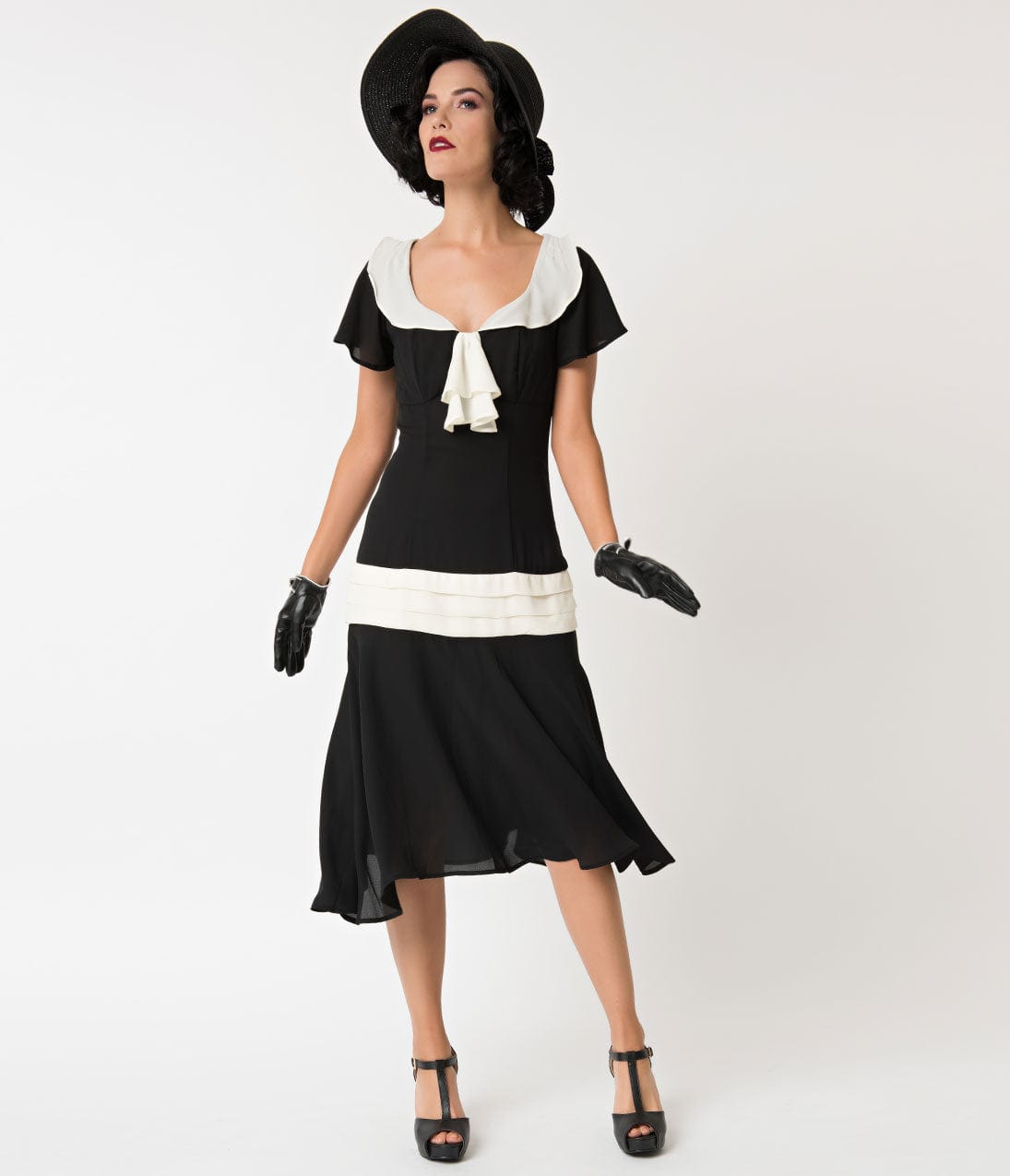 Unique Vintage 1920s Black & Cream Wilshire Flapper Day Dress - Unique Vintage - Womens, FLAPPER, SLEEVED NON BEADED
