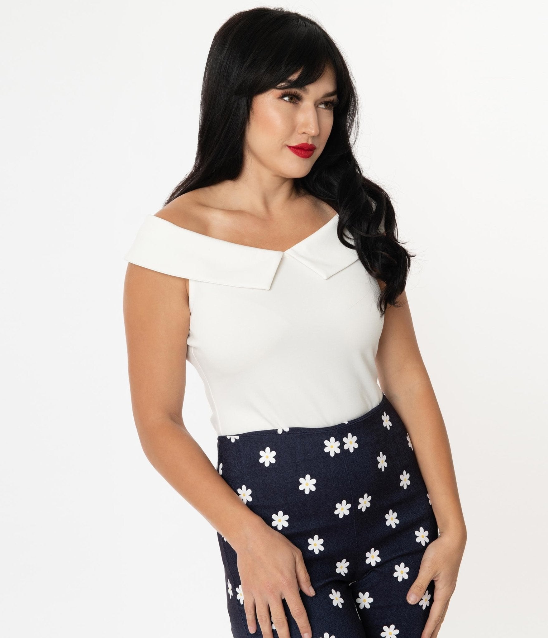 Unique Vintage 1960s White Maraschino Top - Unique Vintage - Womens, TOPS, KNIT TOPS