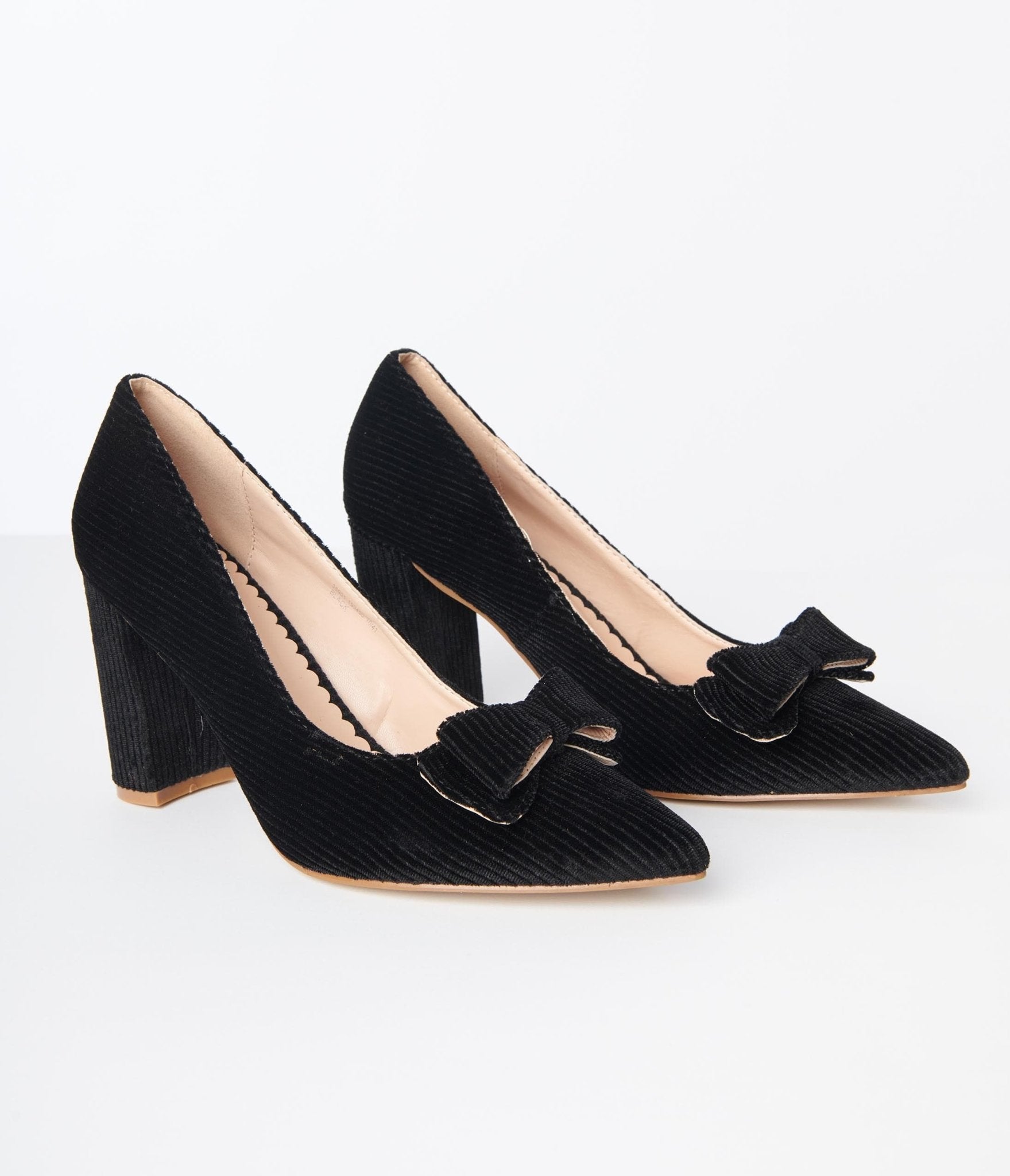 Cute black pumps clearance