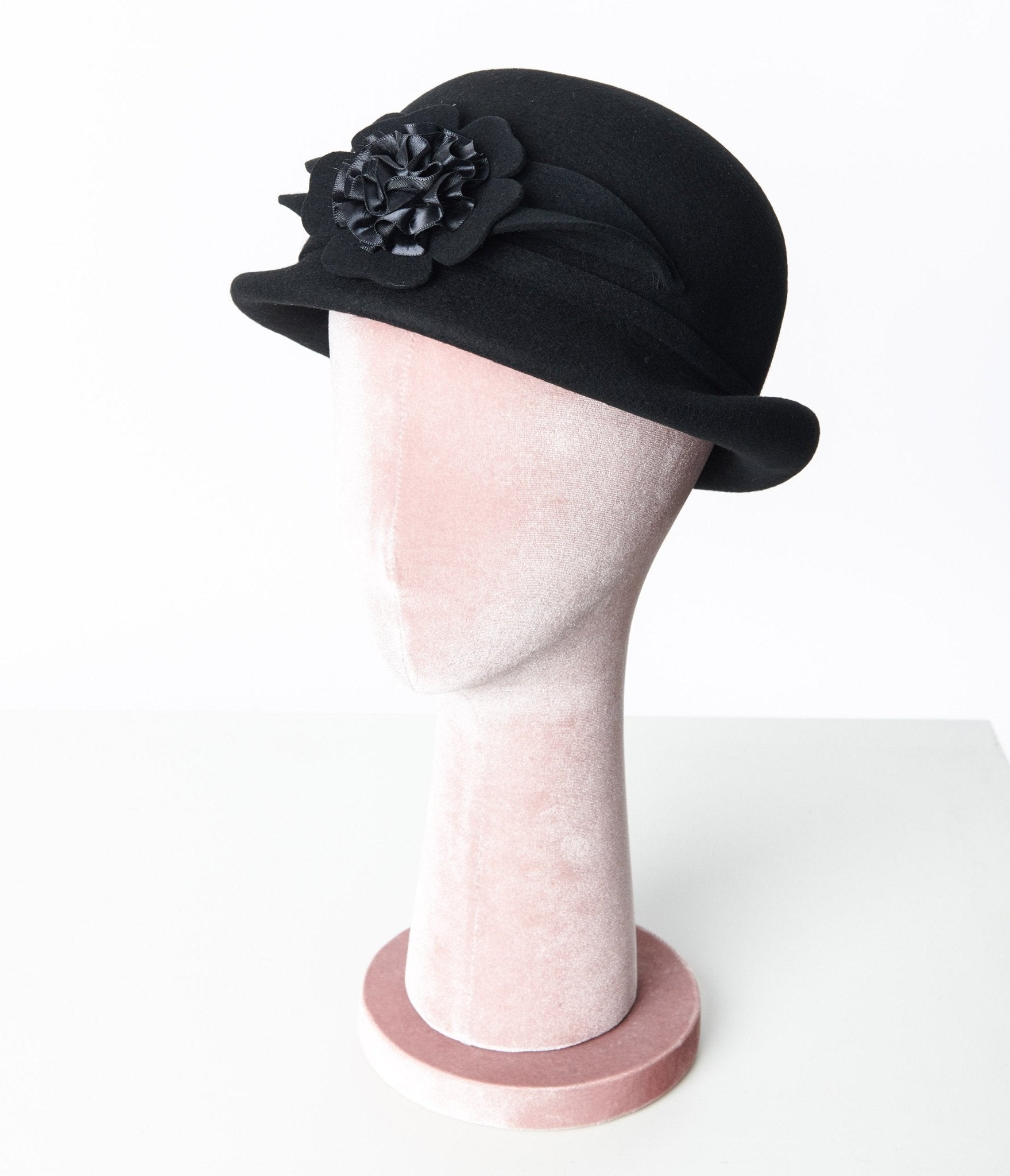 Yymobt Vintage Felt Cloche Hat For Women Imitation Wool Flower Bucket