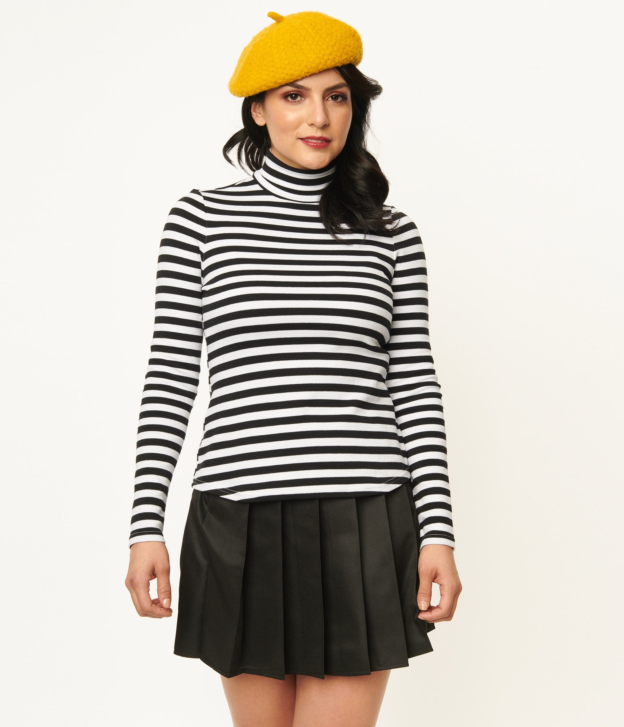 Striped turtleneck black outlet and white