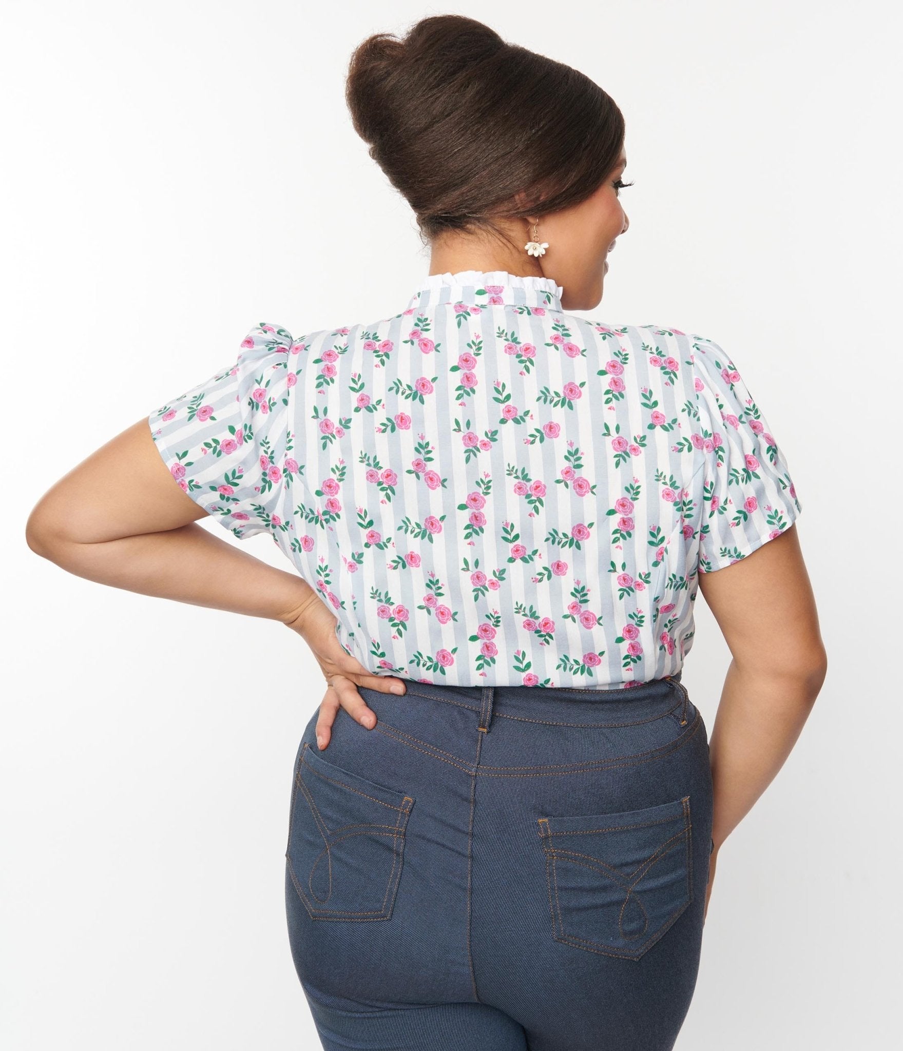 Retro Vintage Unique Vintage Blue White Stripe Floral Elsie