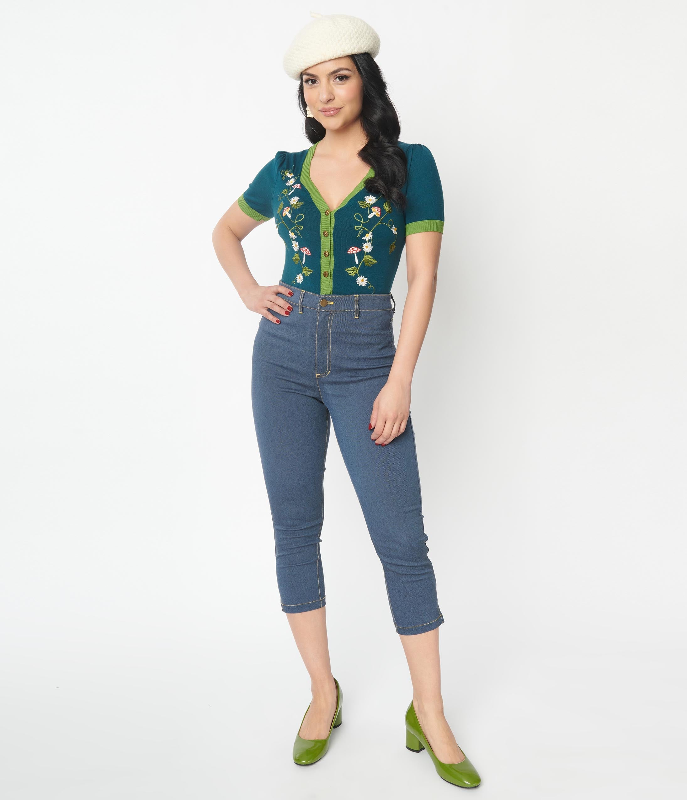 Daisy embroidered jeans online