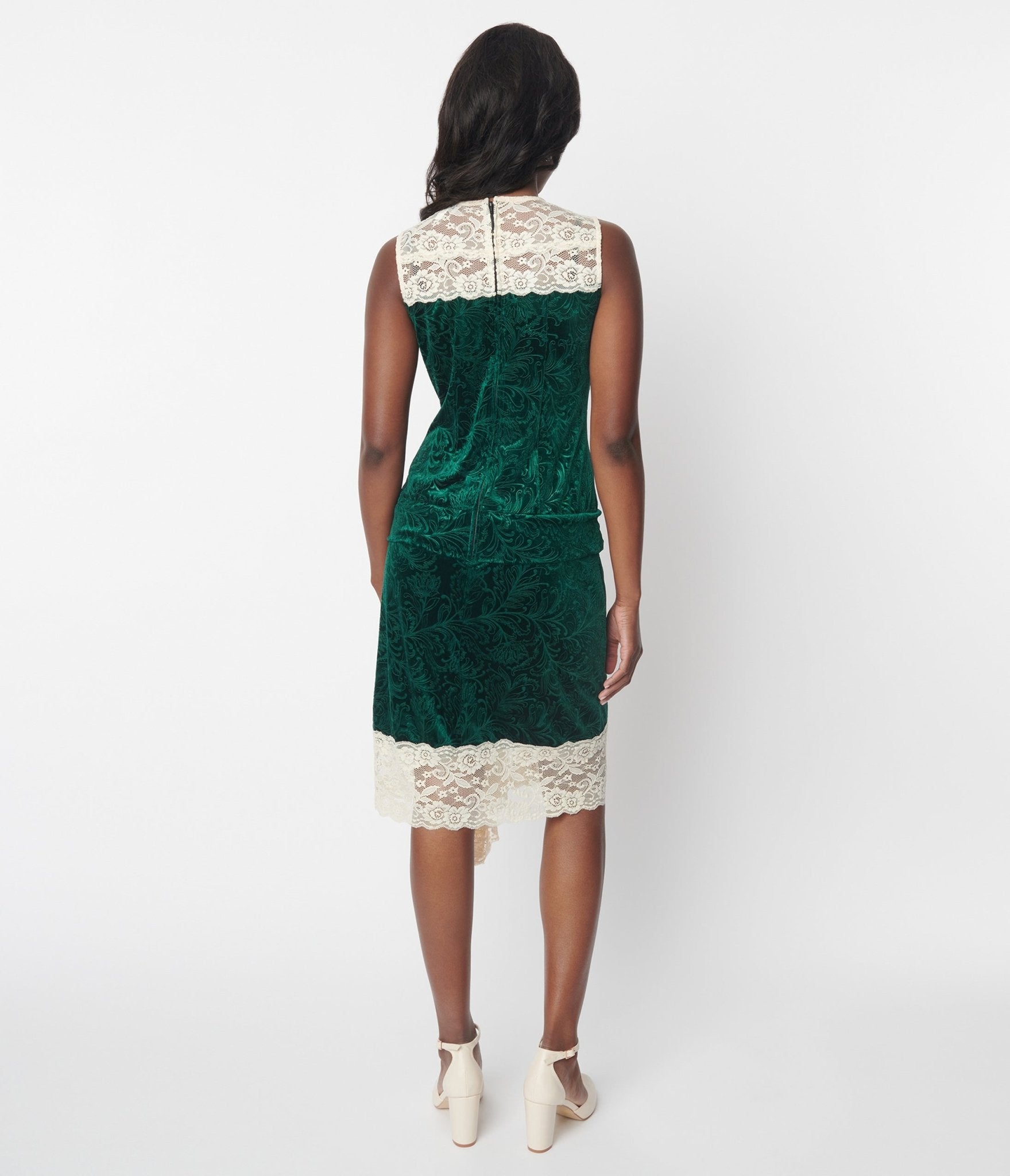 Unique Vintage Emerald Green Crushed Velvet & Ivory Lace Flapper Dress - Unique Vintage - Womens, FLAPPER, SLEEVELESS NON BEADED