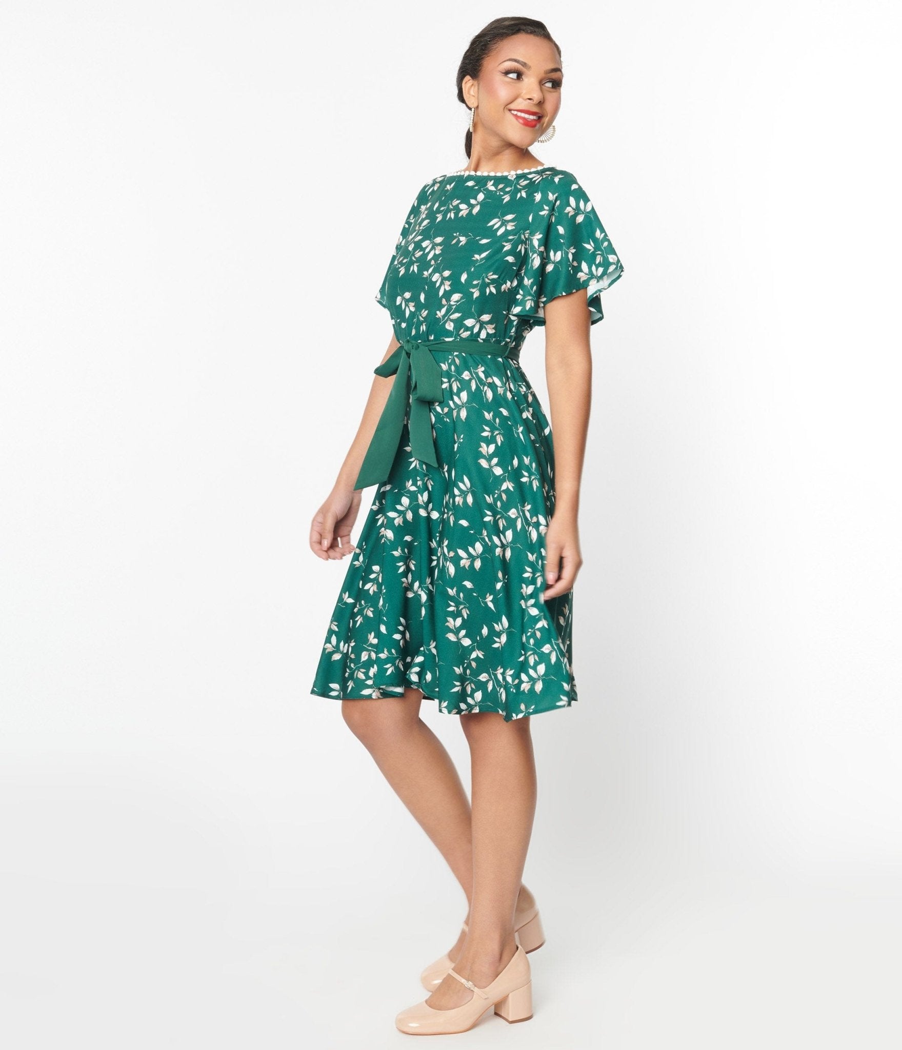 Unique Vintage 1930s Emerald Leaf Swing Dress
