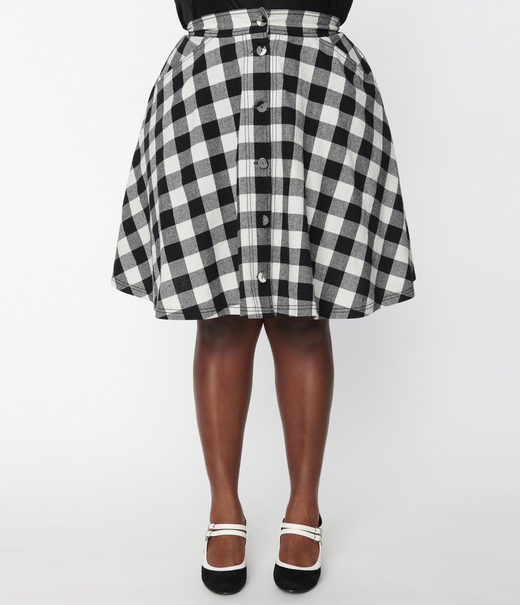 Black and white top checkered skirt 8x10