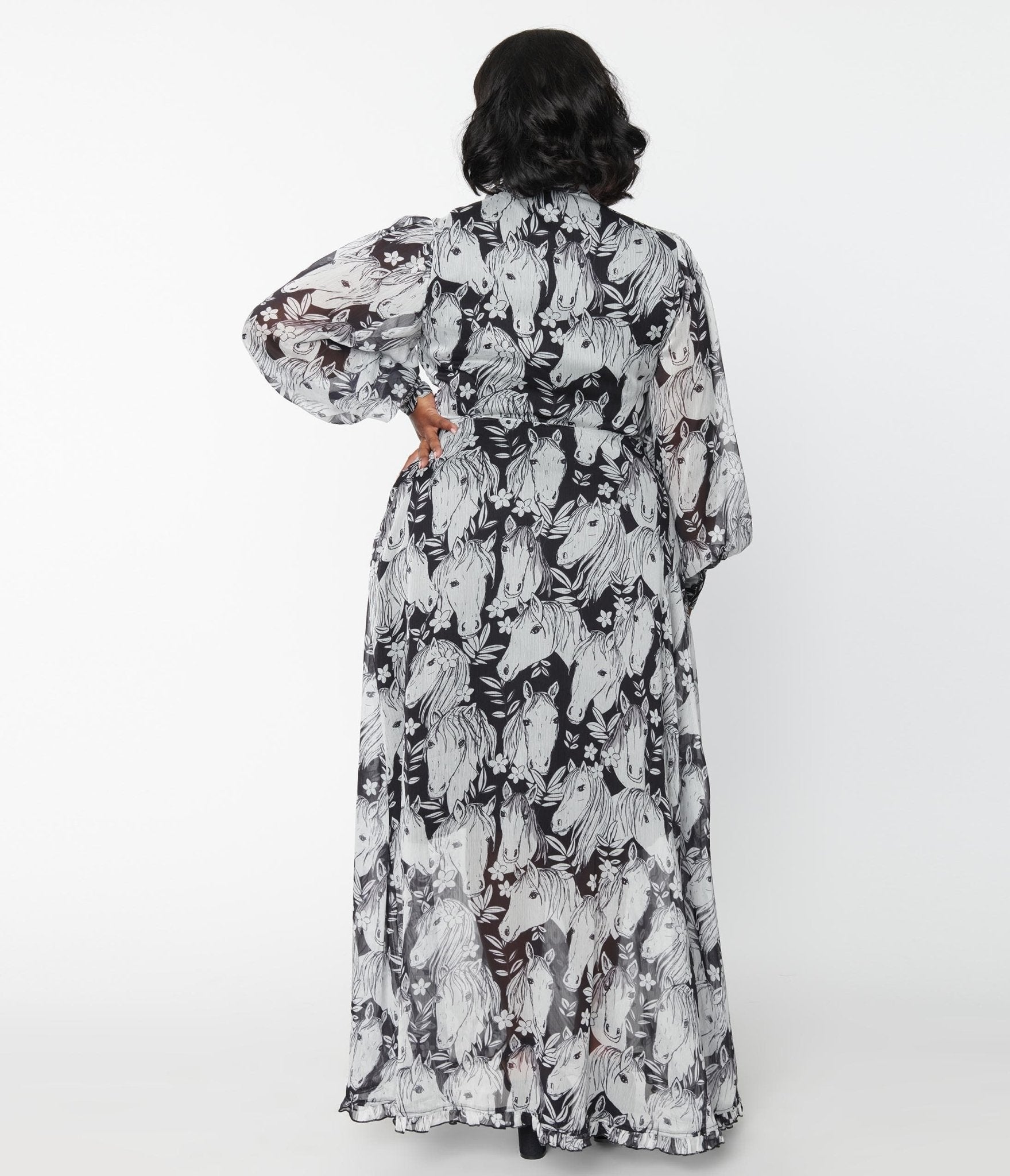 Black and white plus size maxi dress sale
