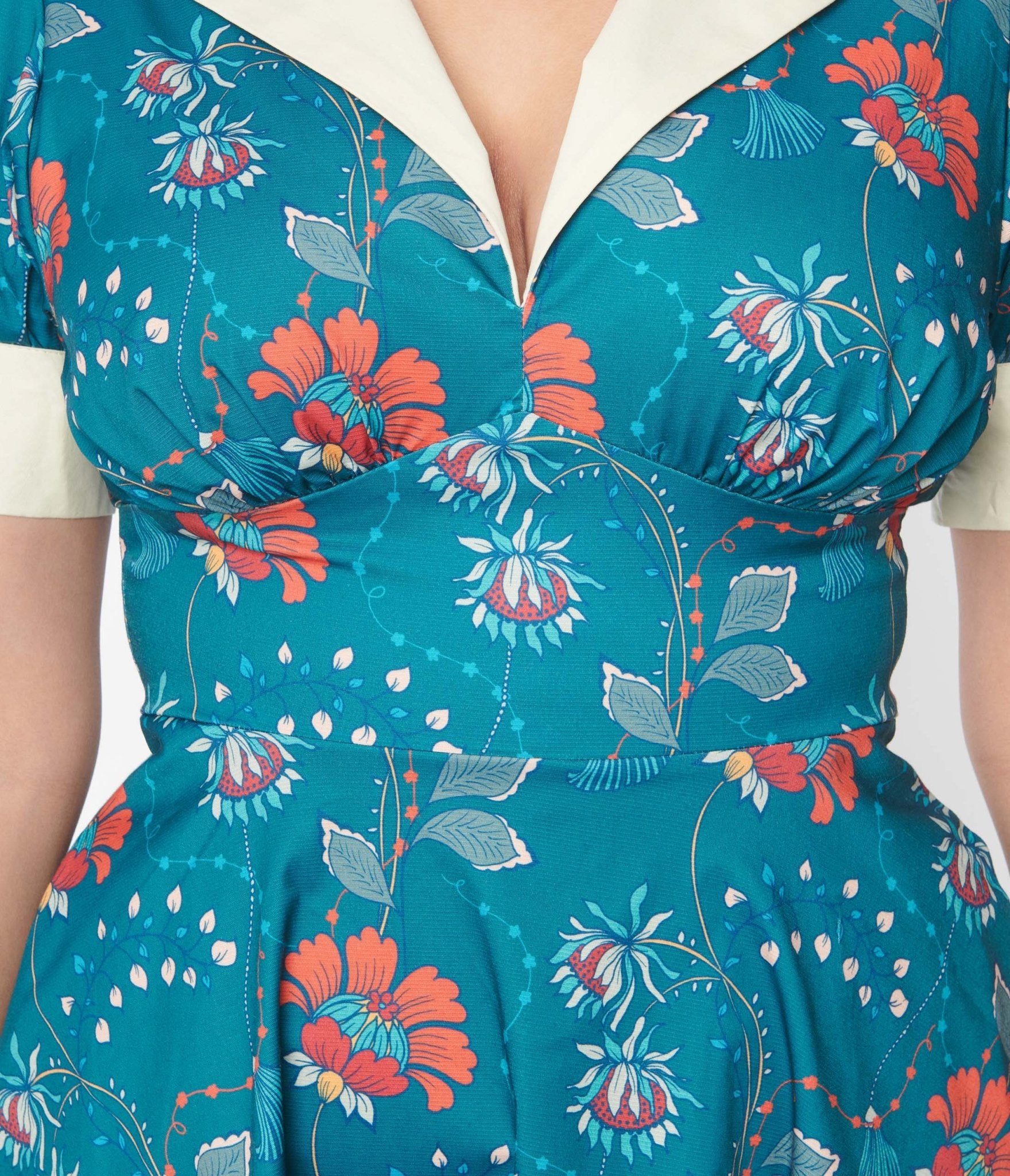 Unique Vintage 1940s Teal Red Floral Chain Print Swing Dress