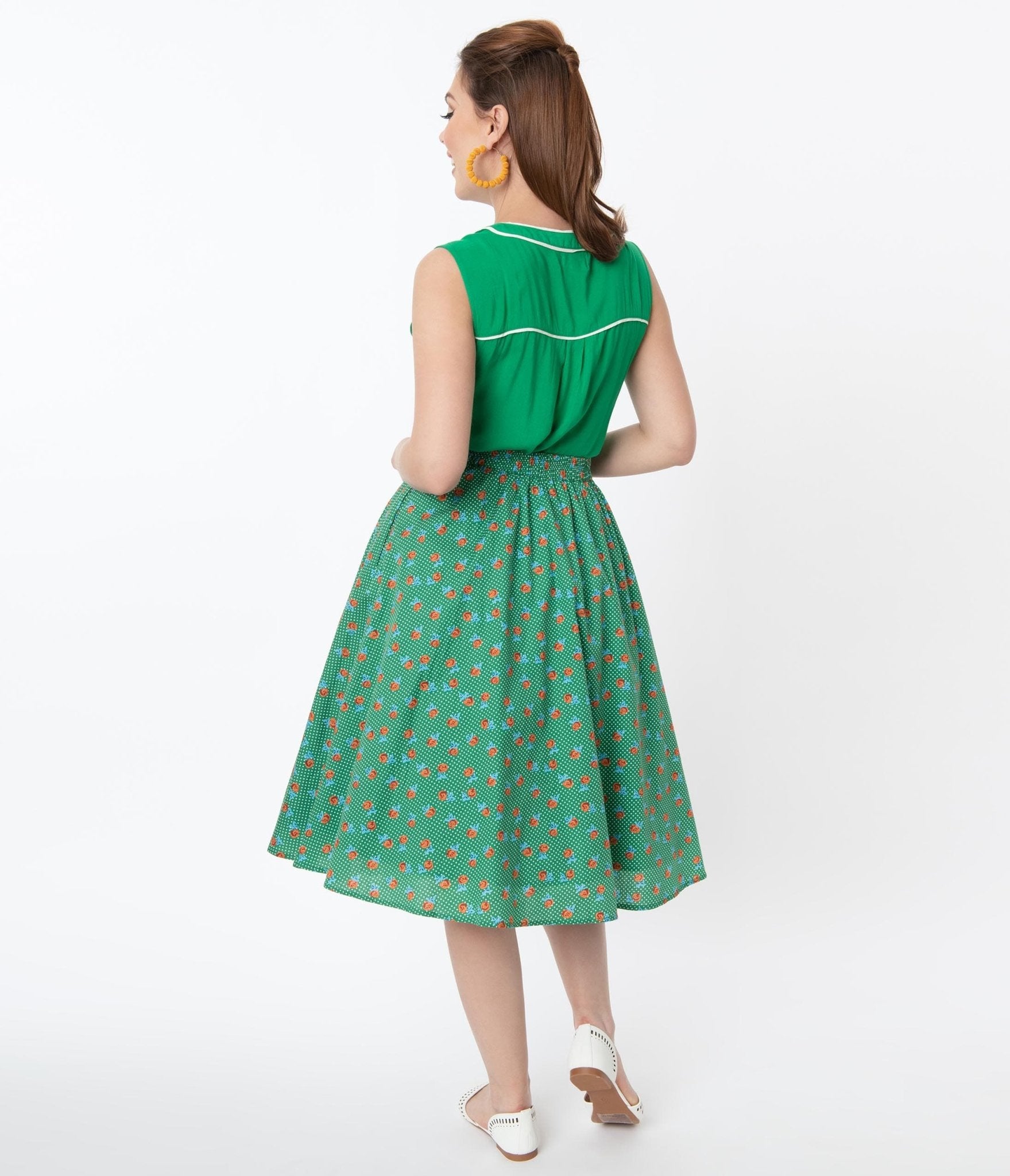 Vintage style skirts and dresses 2025