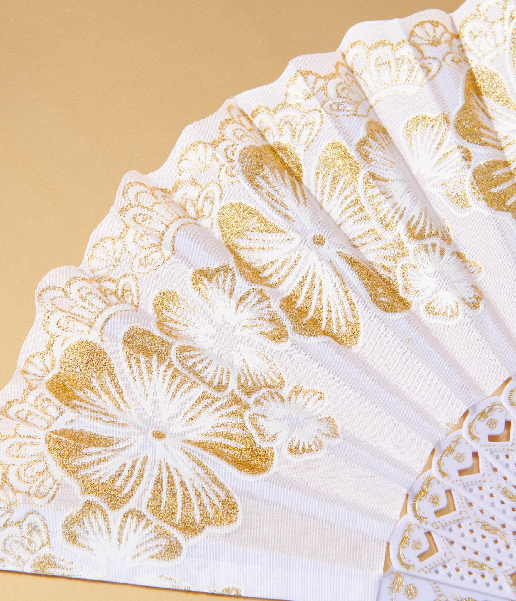 White & Gold Floral Glitter Hand Fan - Unique Vintage - Womens, ACCESSORIES, GIFTS/HOME